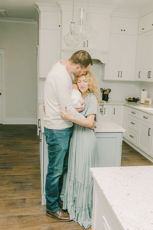 zMika+James+Amaya+Photography+++In-Home+Newborn+Portrait+Session+(21).jpg