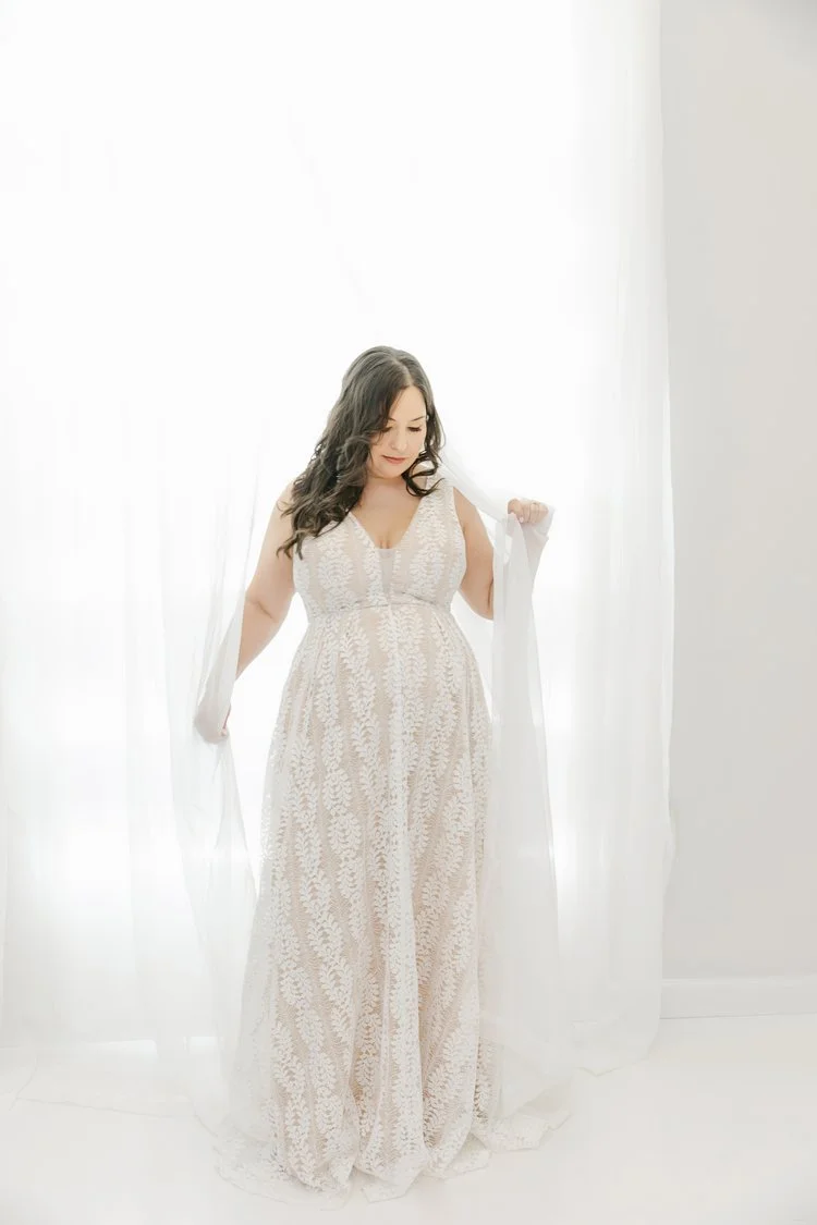 classic-studio-maternity-portrait-raleigh-durham-natural-look