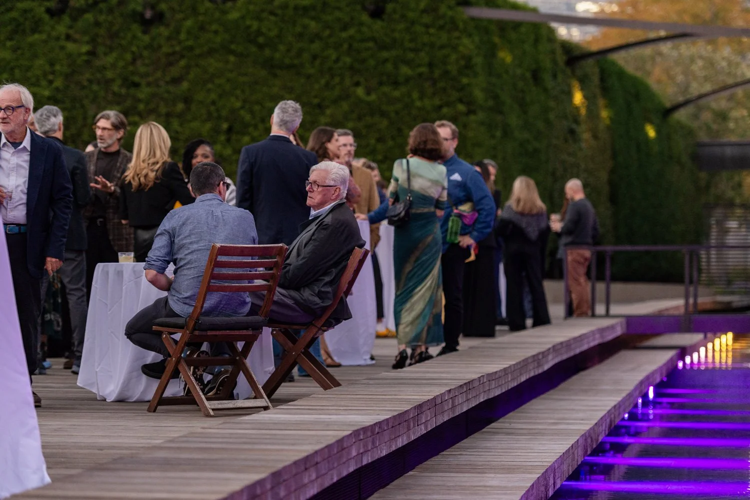 SkyART-FamilyTableHEARTH-LurieGarden-053.jpg