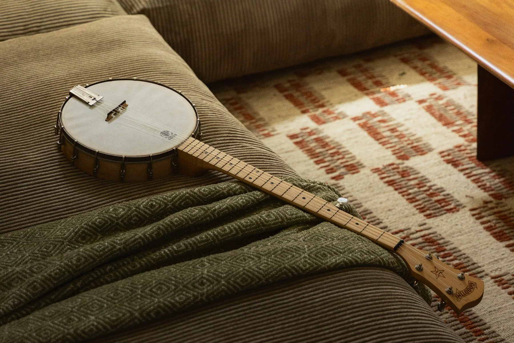 031 - 1103 Meriden Ln (Austin) - Low Resolution.jpg