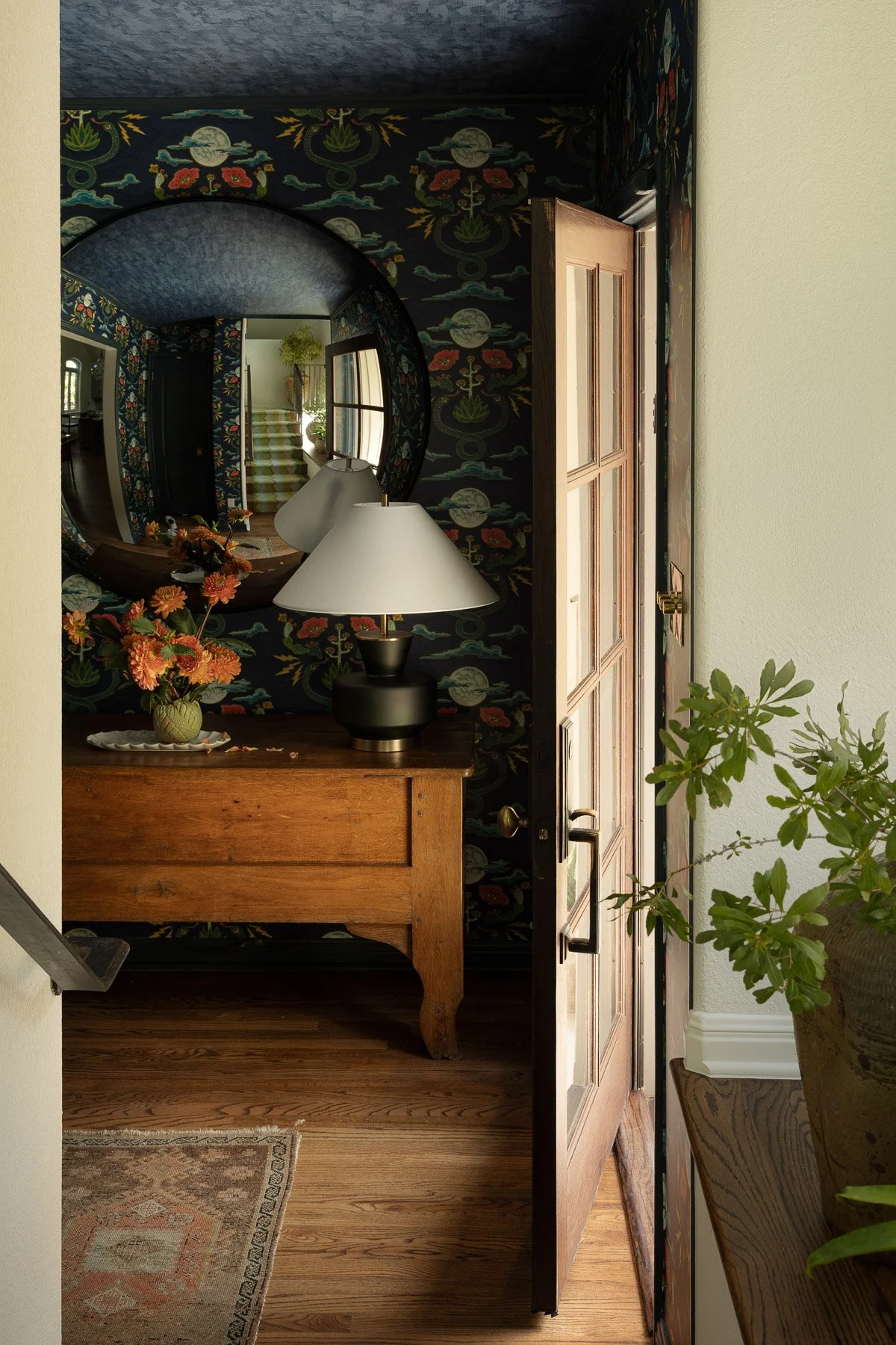 006 - 1103 Meriden Ln (Austin) - Low Resolution.jpg