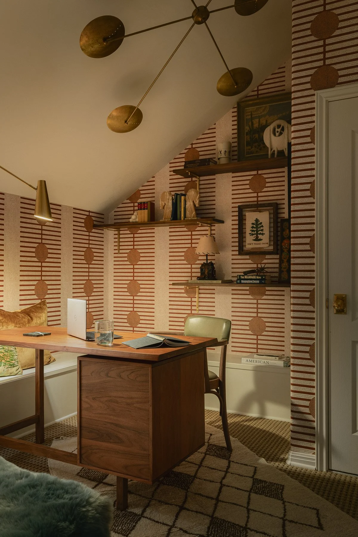 058 - 1103 Meriden Ln (Austin) - Low Resolution.jpg