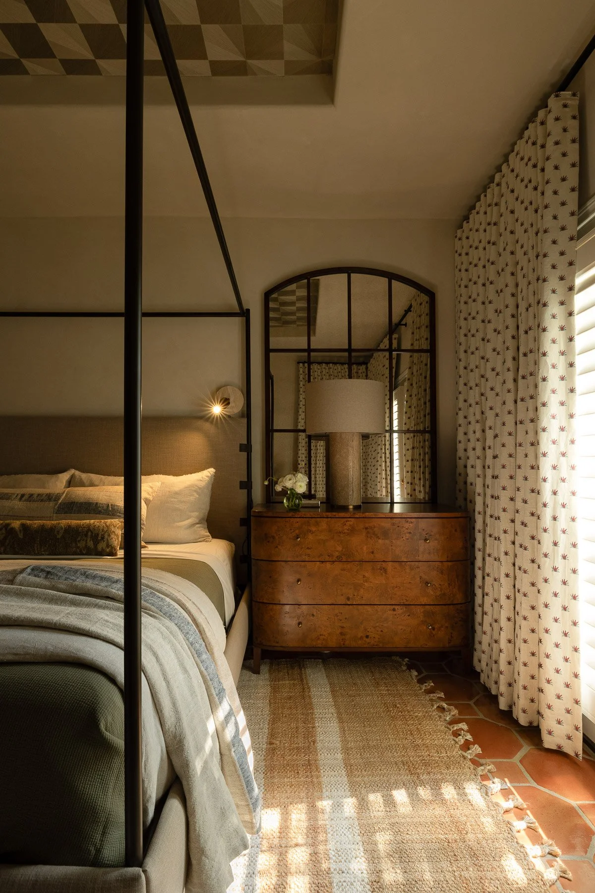 036 - 1103 Meriden Ln (Austin) - Low Resolution.jpg