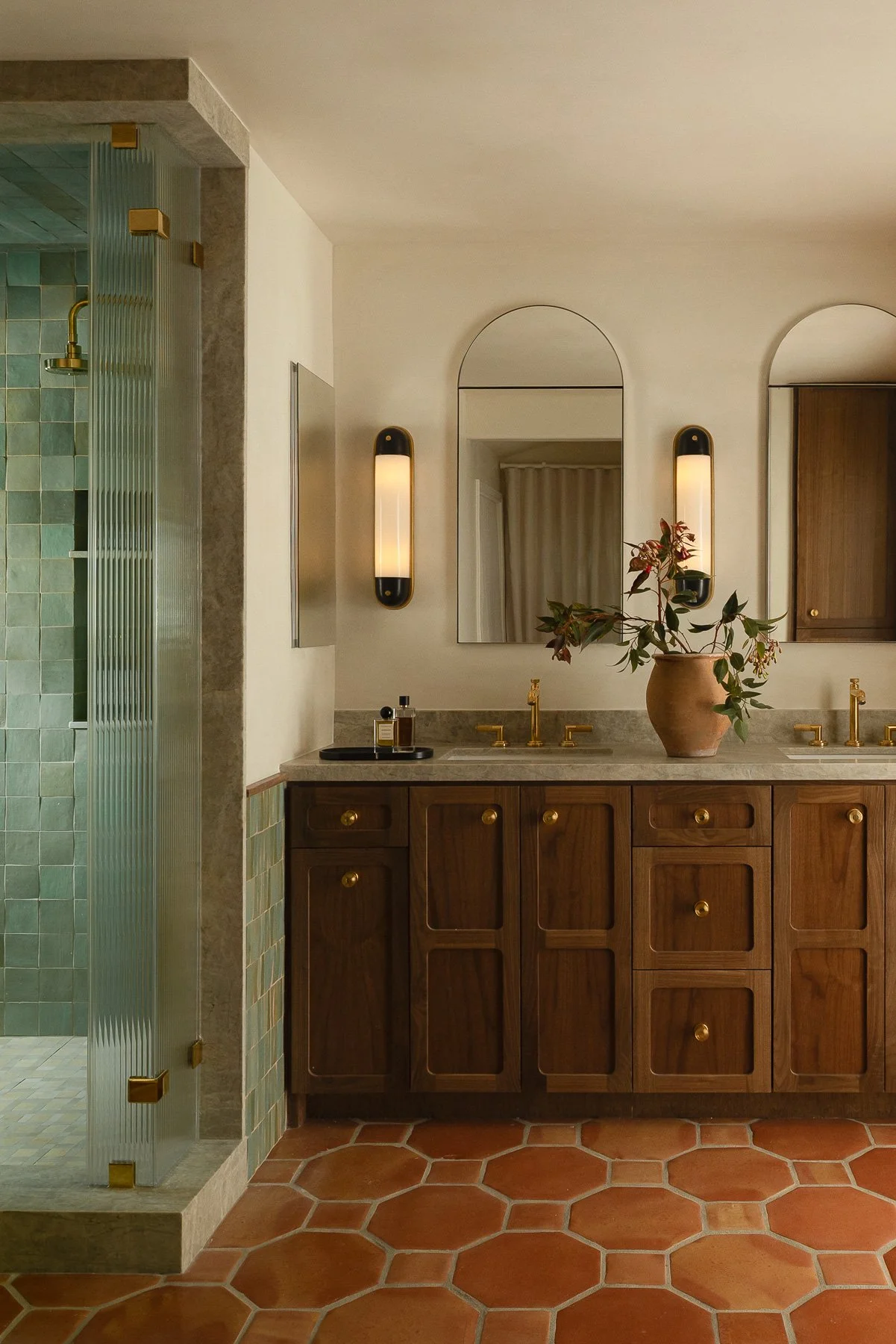 040 - 1103 Meriden Ln (Austin) - Low Resolution.jpg