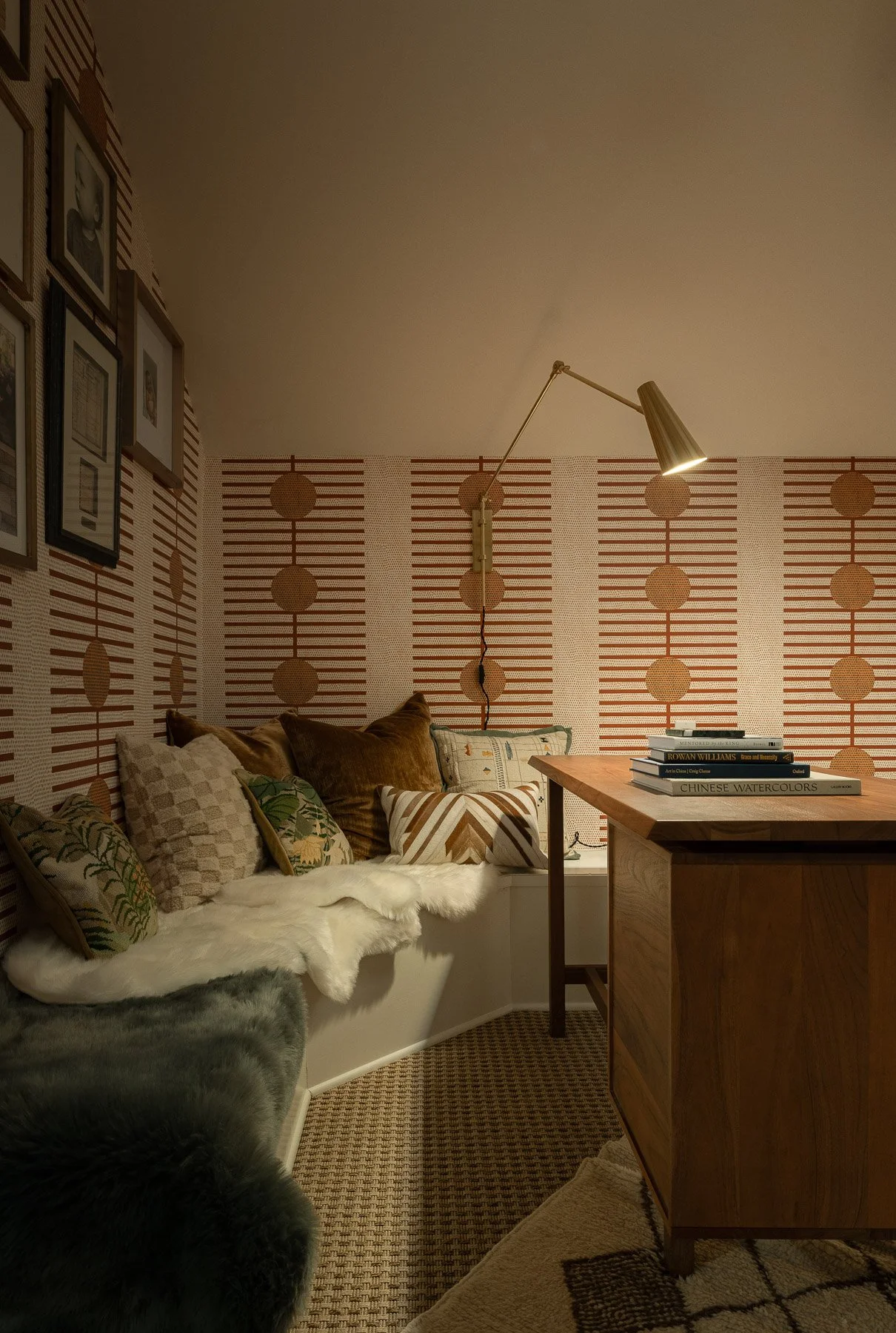 059 - 1103 Meriden Ln (Austin) - Low Resolution.jpg