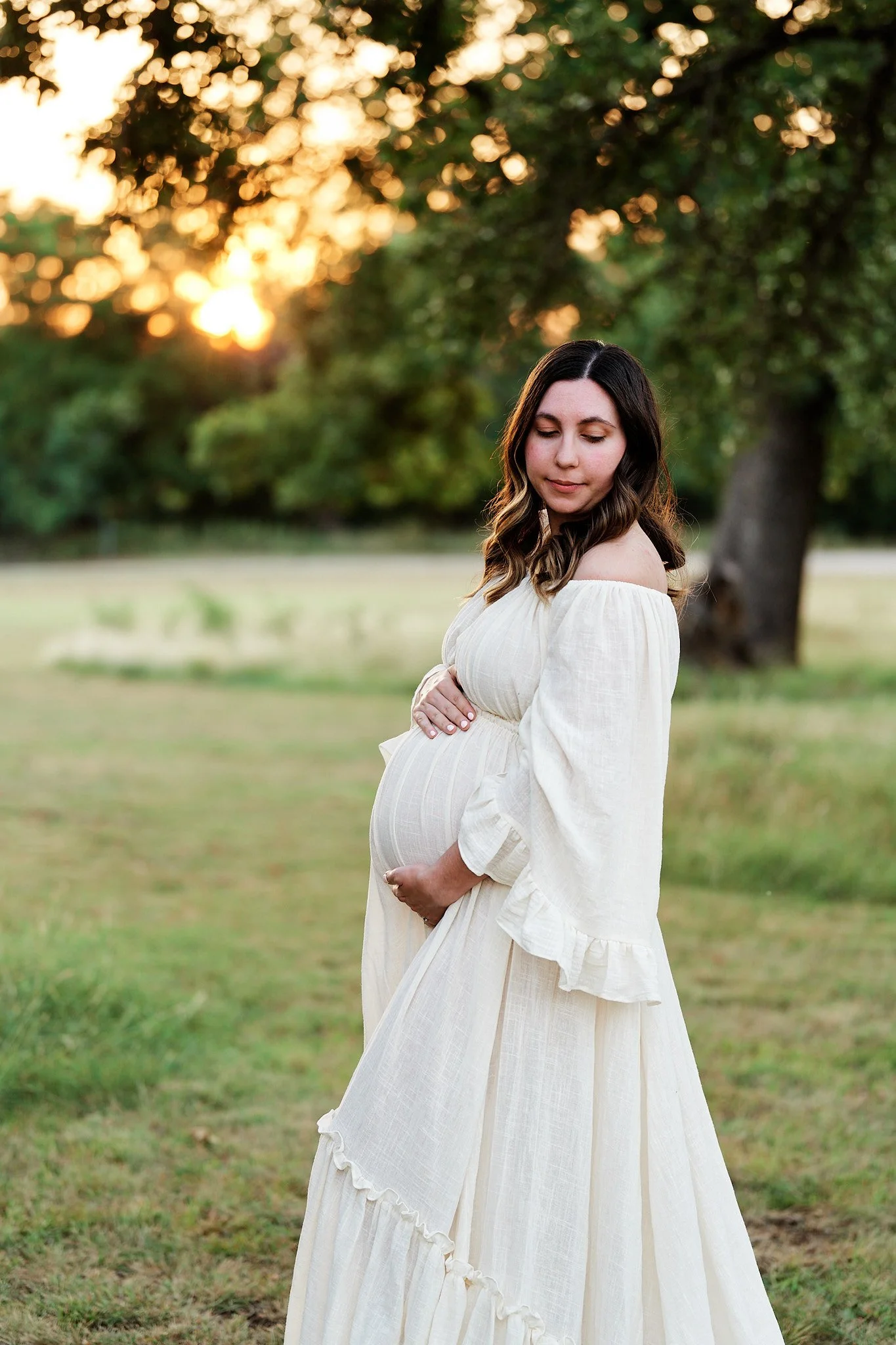 Classic Maternity Portrait.jpg