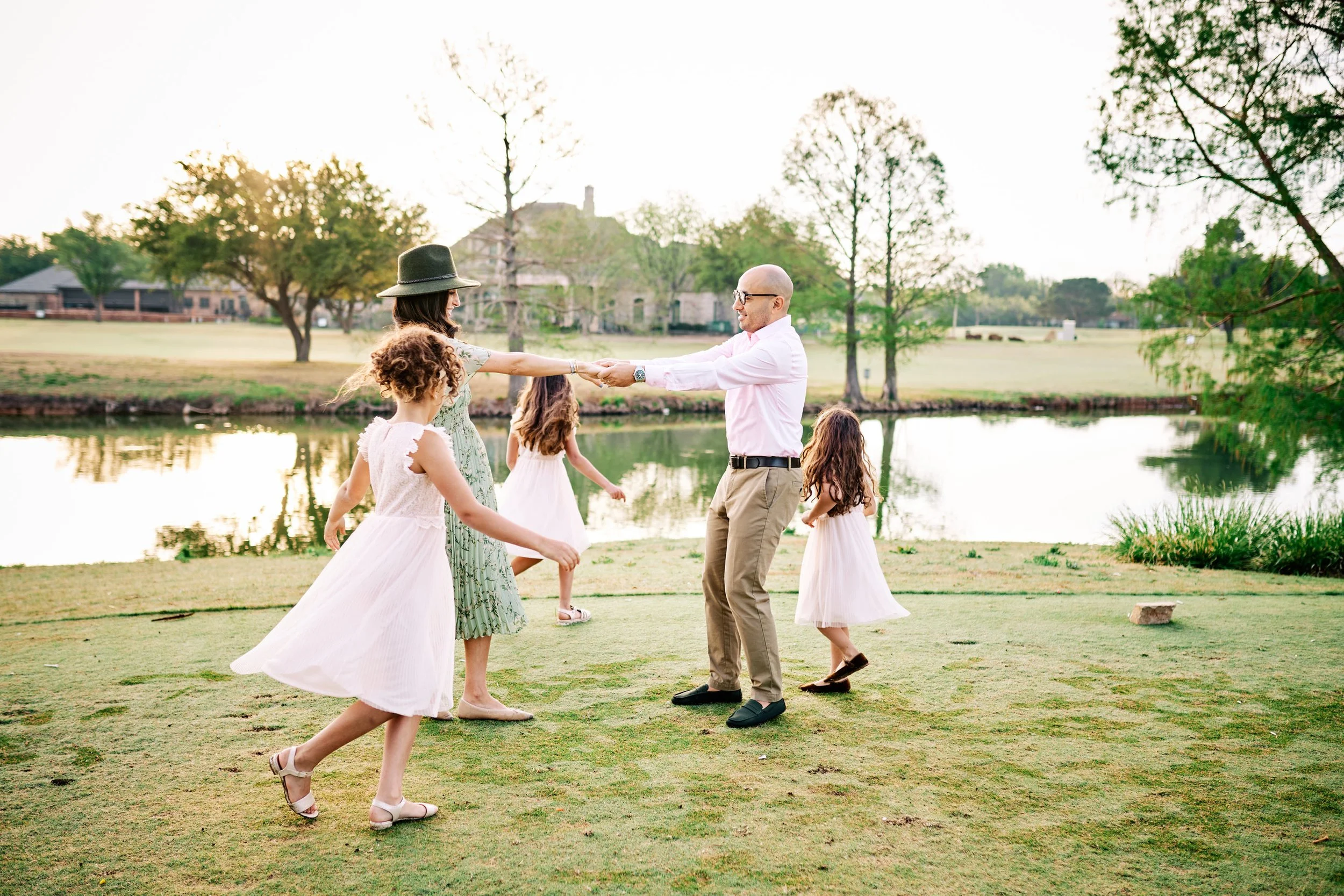 Golf Course Lifestyle Portrait Family of 5 Dancing.jpg