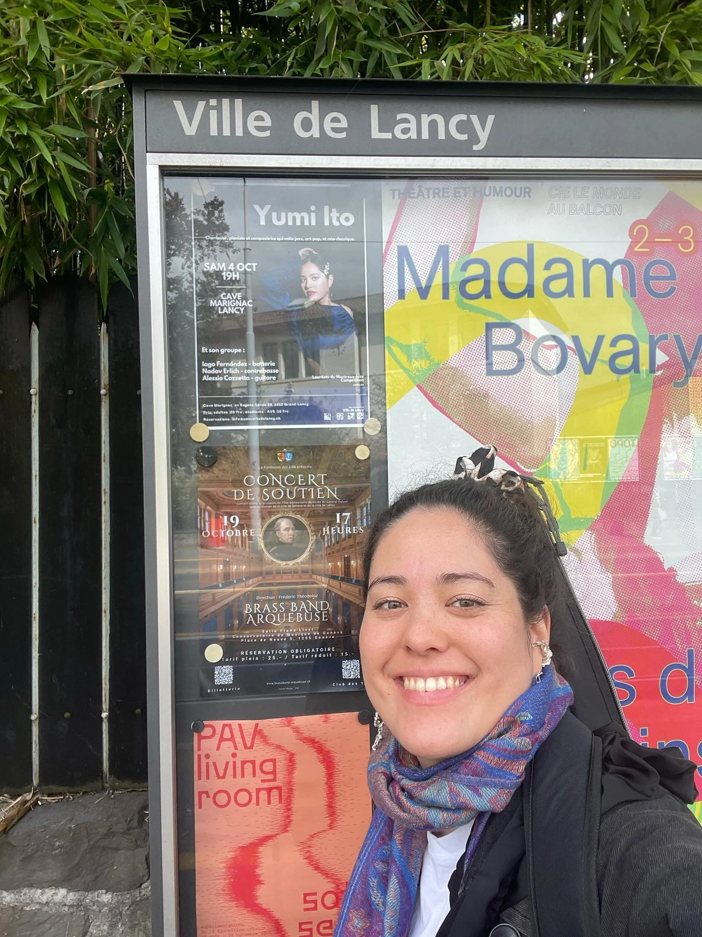Hello hello :) Arrived to Lancy and saw the concert poster for tonights show at @concerts_de_lancy Cave Marignac&hearts;️On our way to the gig with our new merch t-shirt, cds, vinyls 💿🎧🎶:)) and nice sbb brakfast and tea with @alessiocazzettamusic 
