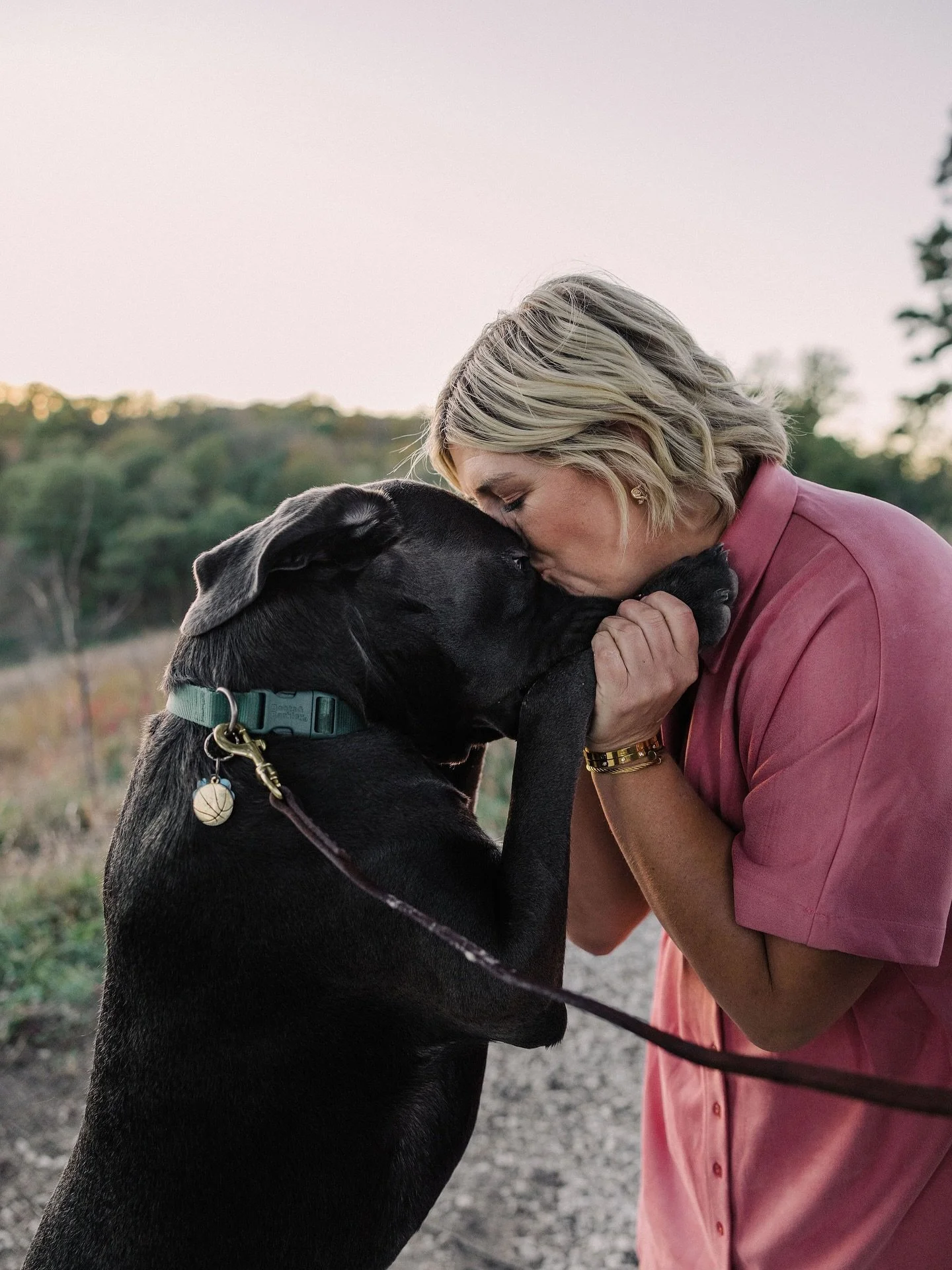 It&rsquo;s been the year of the fur babies 🐶🐕&zwj;🦺🐾

So if it&rsquo;s not been clear, yes your dog is invited to photos

#omaha #omahaphotographer #nebraskaphotographer