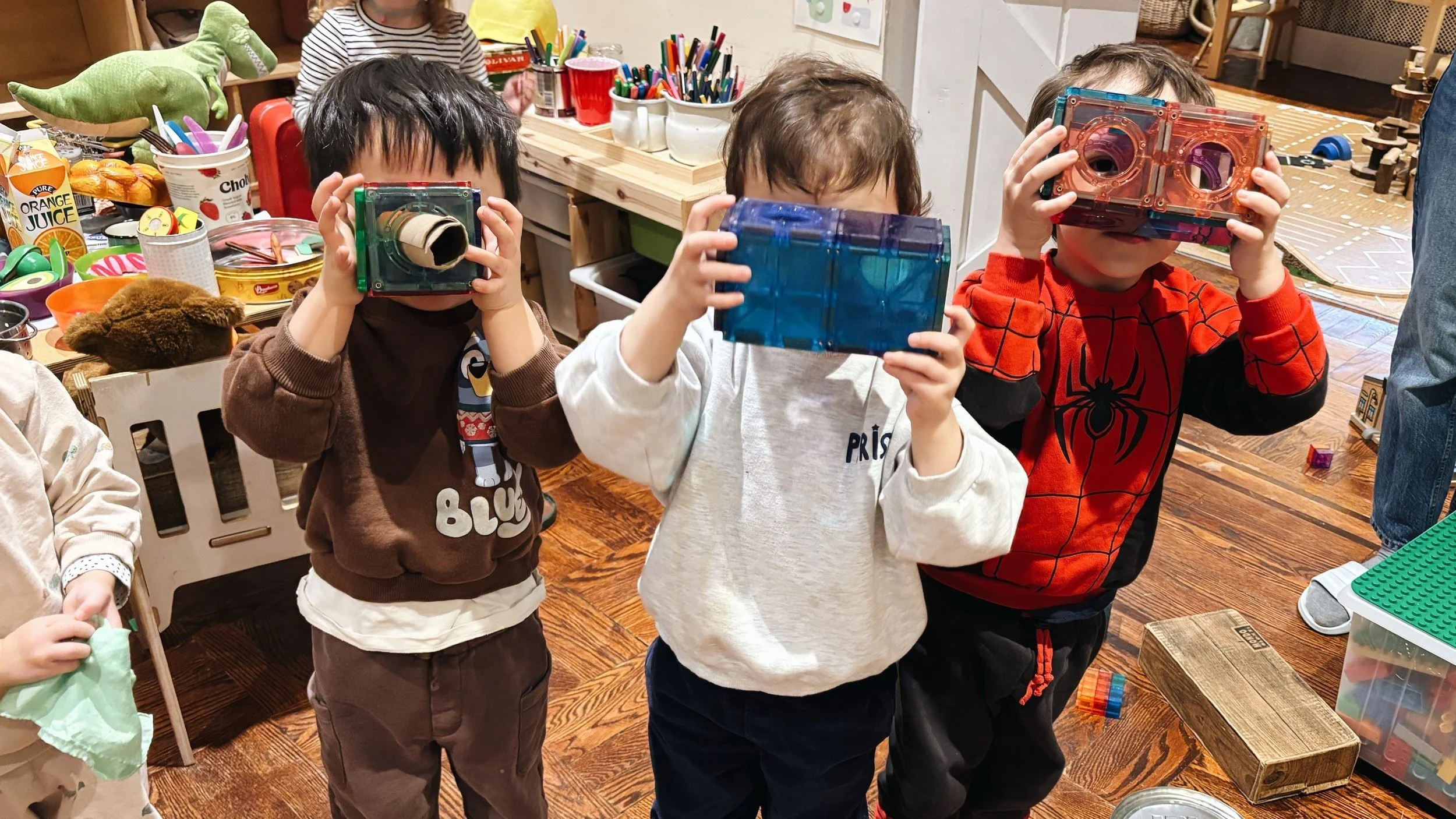 Little Atelier of Young Children