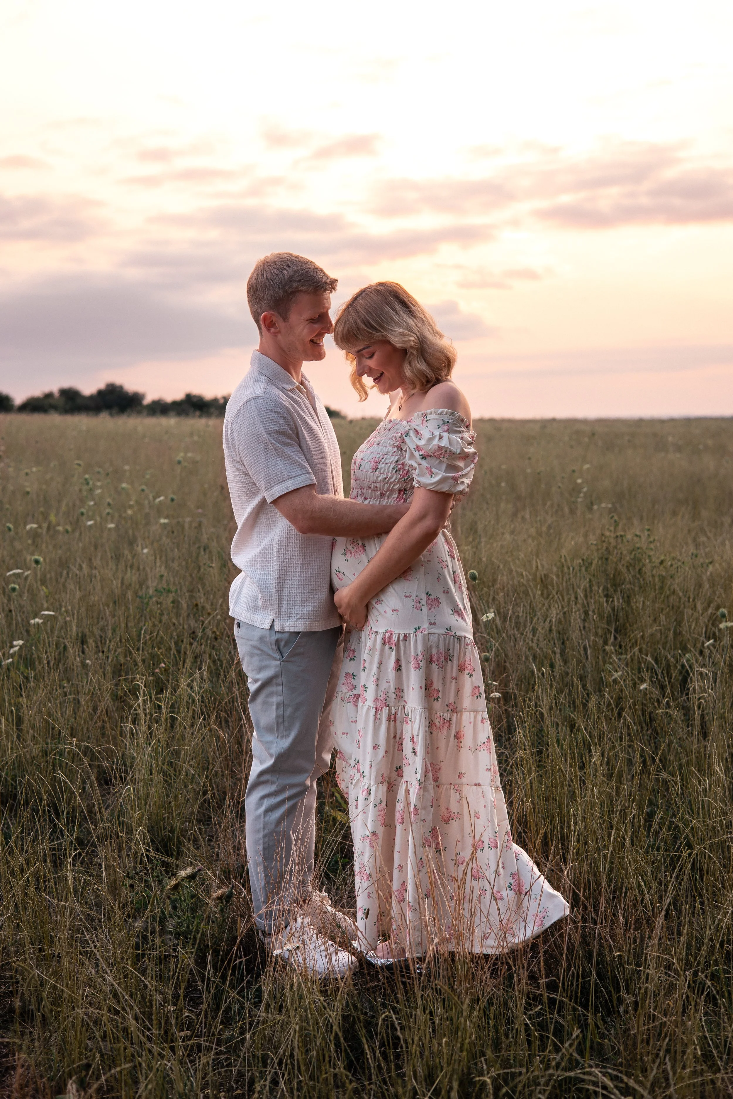 Golden Hour and soft skies 31 weeks pregnant