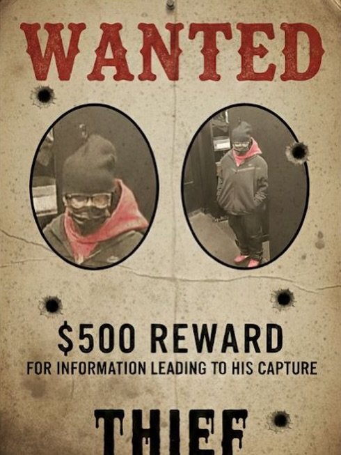 Lincoln Park neighbors &mdash; we need your help.

A laptop and two phones were stolen by the person pictured.

We&rsquo;re offering a $500 reward for information that leads to his capture.

Chicago is strongest when we protect each other.
Please sha