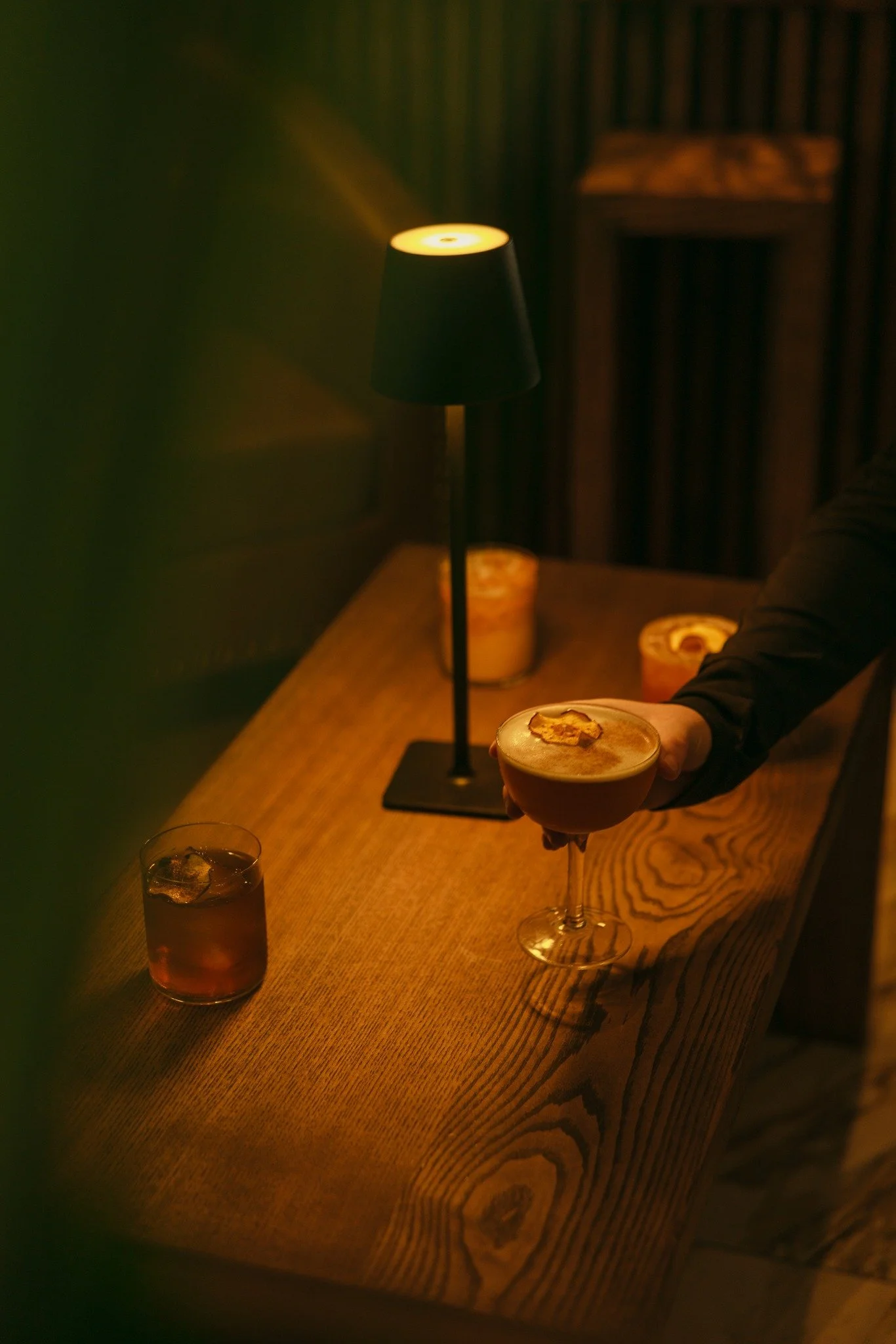 Wednesday is here and it's time to pregame Thursday.

Come hang with us today from 2pm-10pm.

💃🥂🍾
#sagecocktailswh