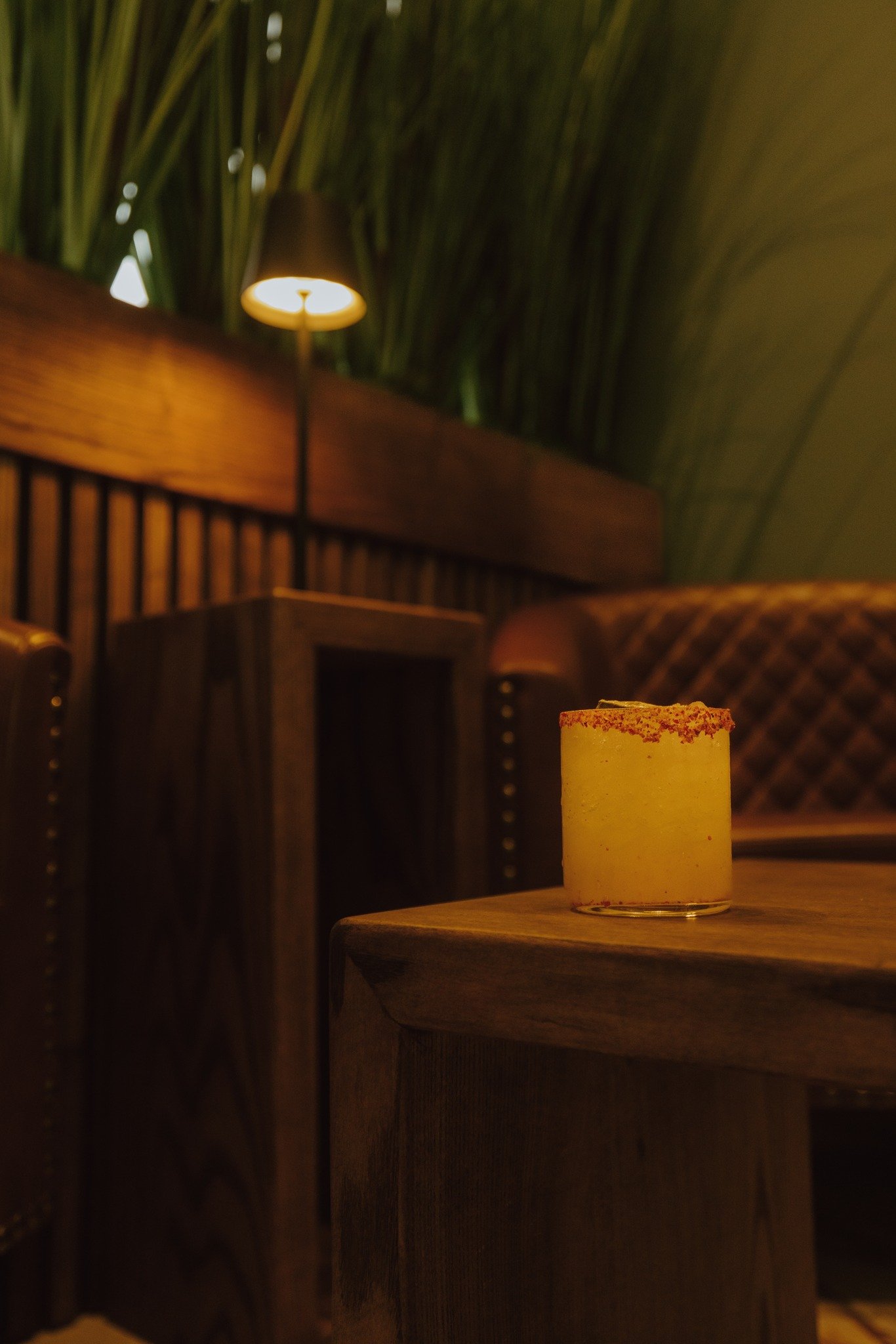 The "Sweet Heat" Not for the faint of heart... Or the boring.

Come get this Mango Chili Margarita today at Sage from 2pm-10pm. Happy hour from 2pm-5pm.

🍸🍾🌶
#sagecocktailswh