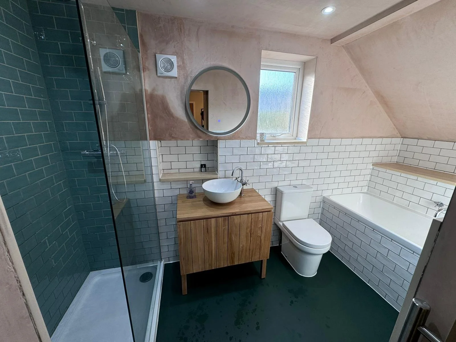 PHOTO-2025-02-11-18-19-37 6.jpg