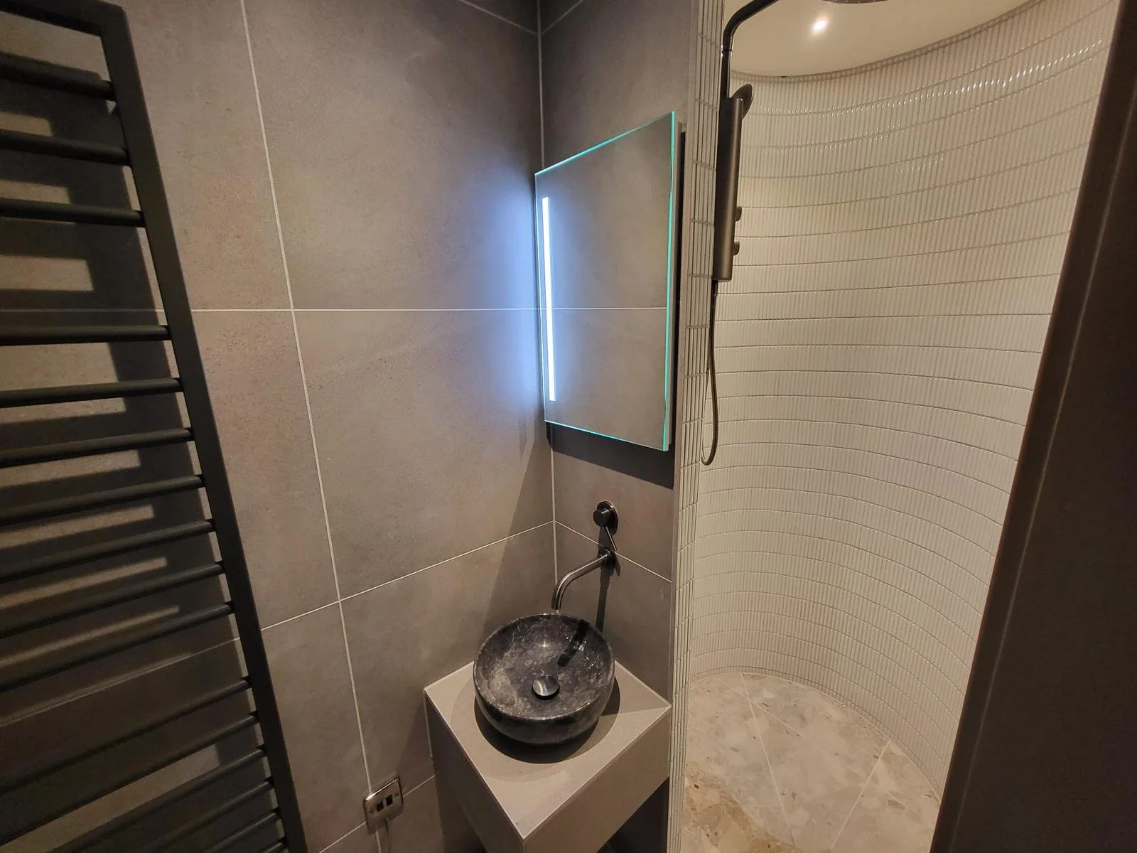 PHOTO-2025-02-11-18-23-33 2.jpg