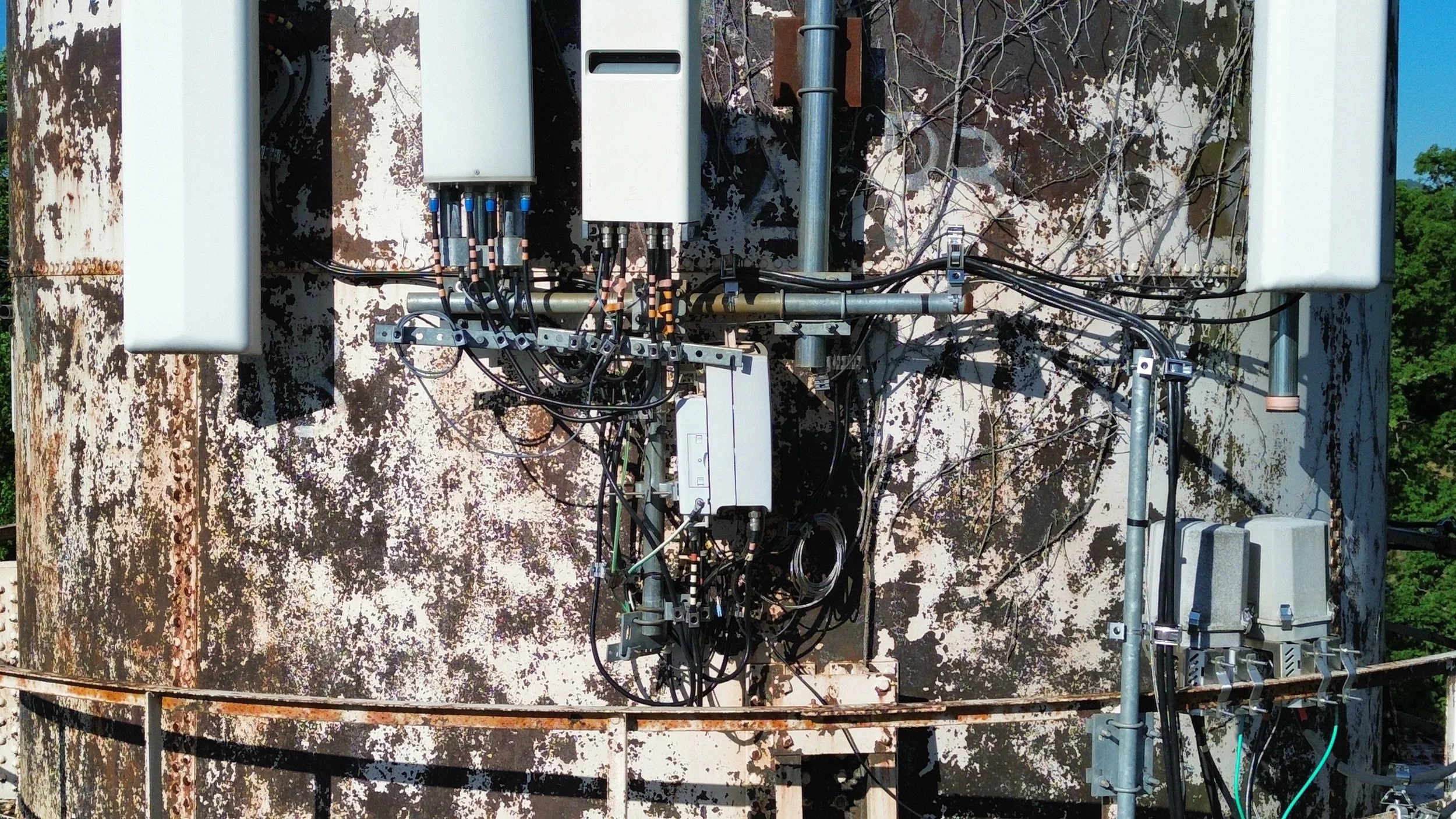 Water Tower Cell Tower.JPG