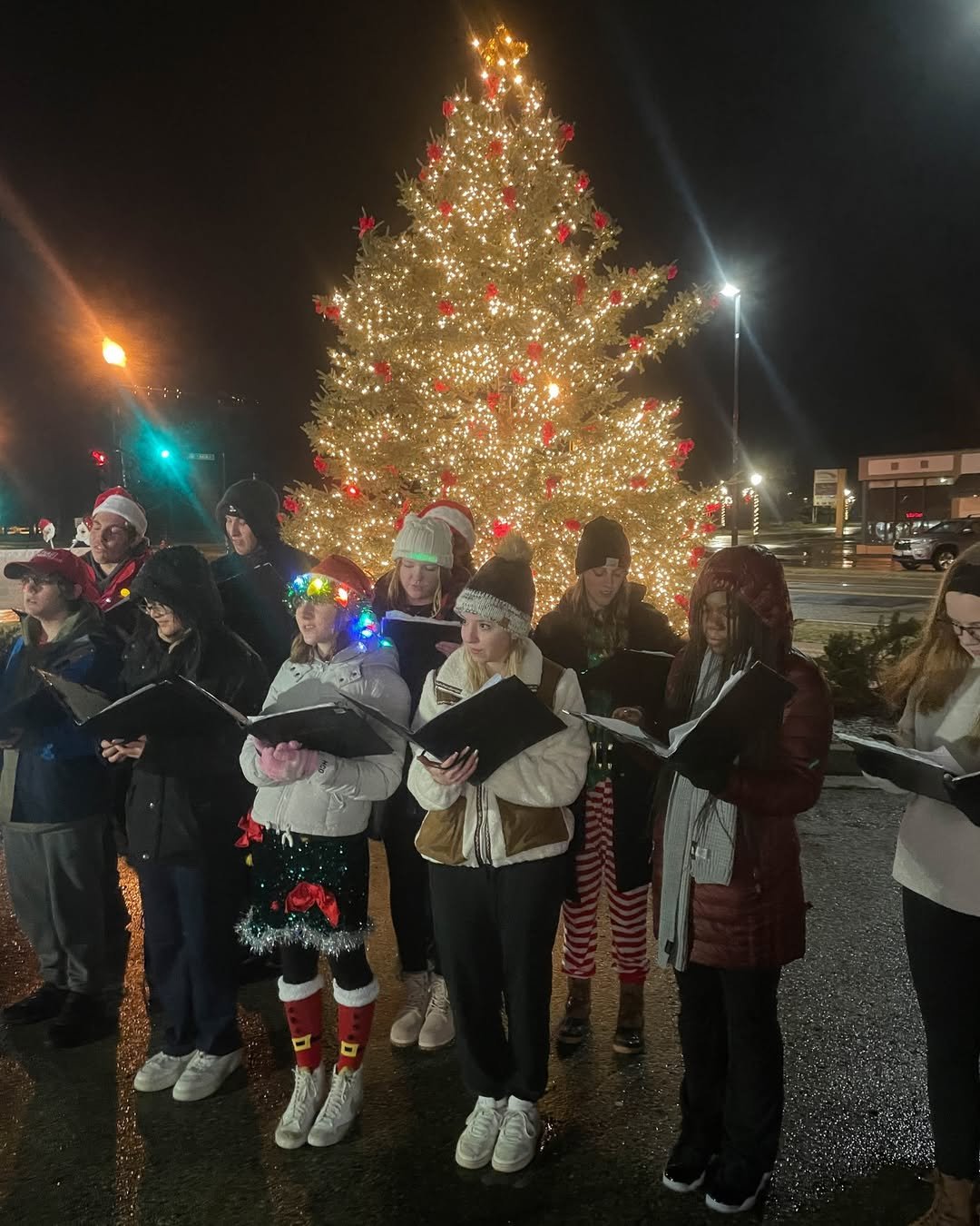 Thiensville Christmas Tree Lighting 2025: Date, Time and Schedule