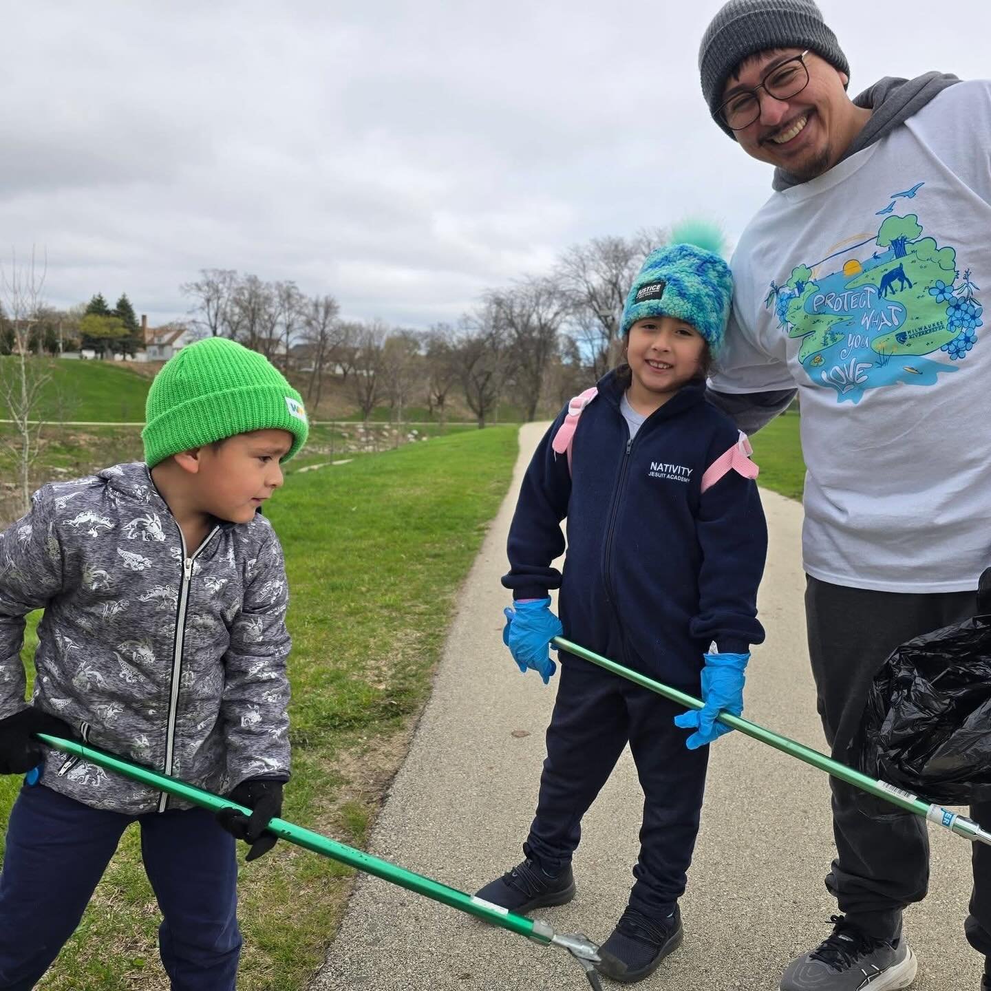 3 rivers. Thousands of neighbors. A huge impact 🌎

The 31st Annual @mkeriverkeeper Spring Cleanup is back&mdash;and it&rsquo;s one of the easiest ways to show up for our community together.

🗓 Saturday, April 25
⏰ 9 AM &ndash; 12 PM

Grab your fami