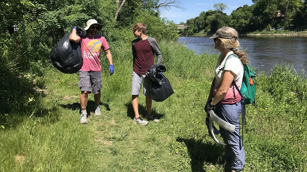 Milwaukee Riverkeeper Spring Cleanup Returns for 2026