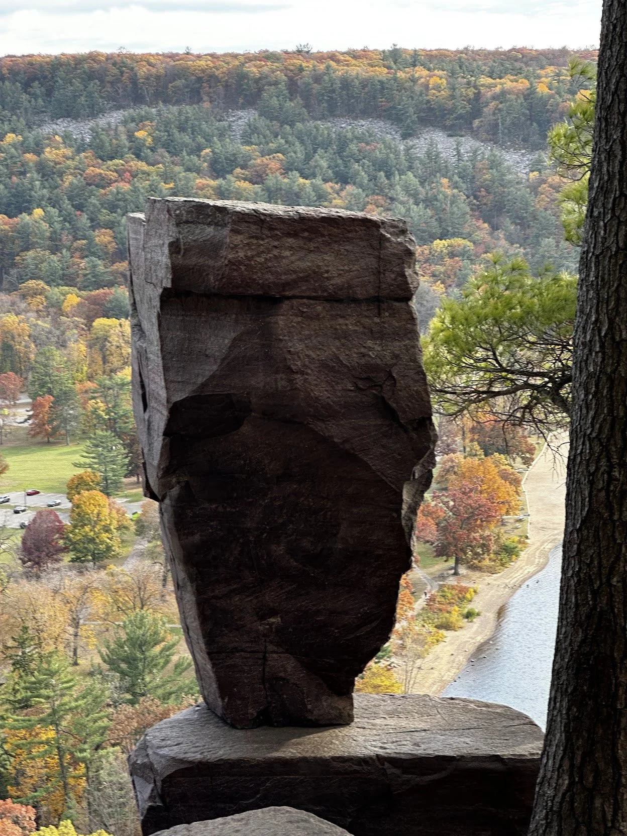Balanced rock