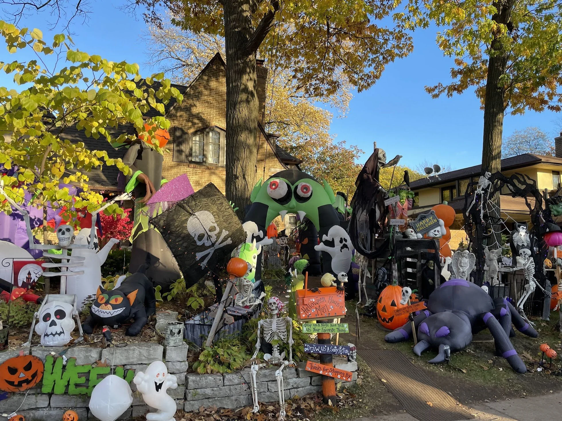 Halloween Houses: Milwaukee's Most Spectacular Displays