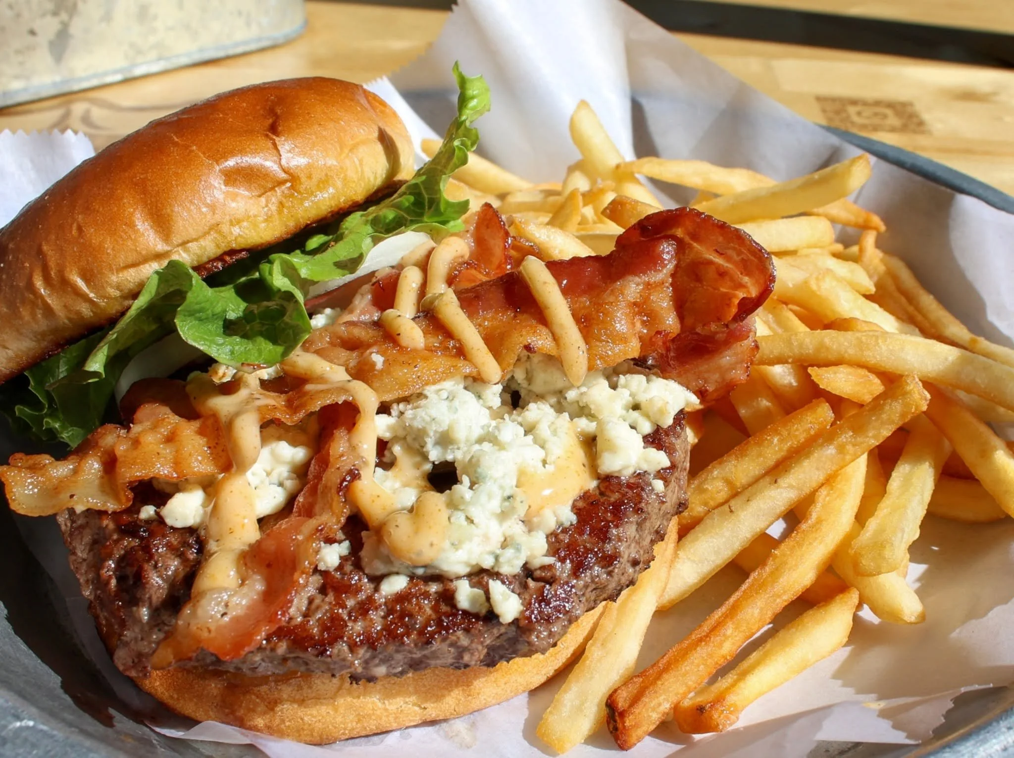 Best Burgers in Menomonee Falls, Ranked