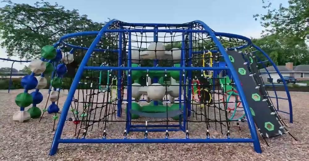 Ellsworth Park Scavenger Hunt: Explore the village green space