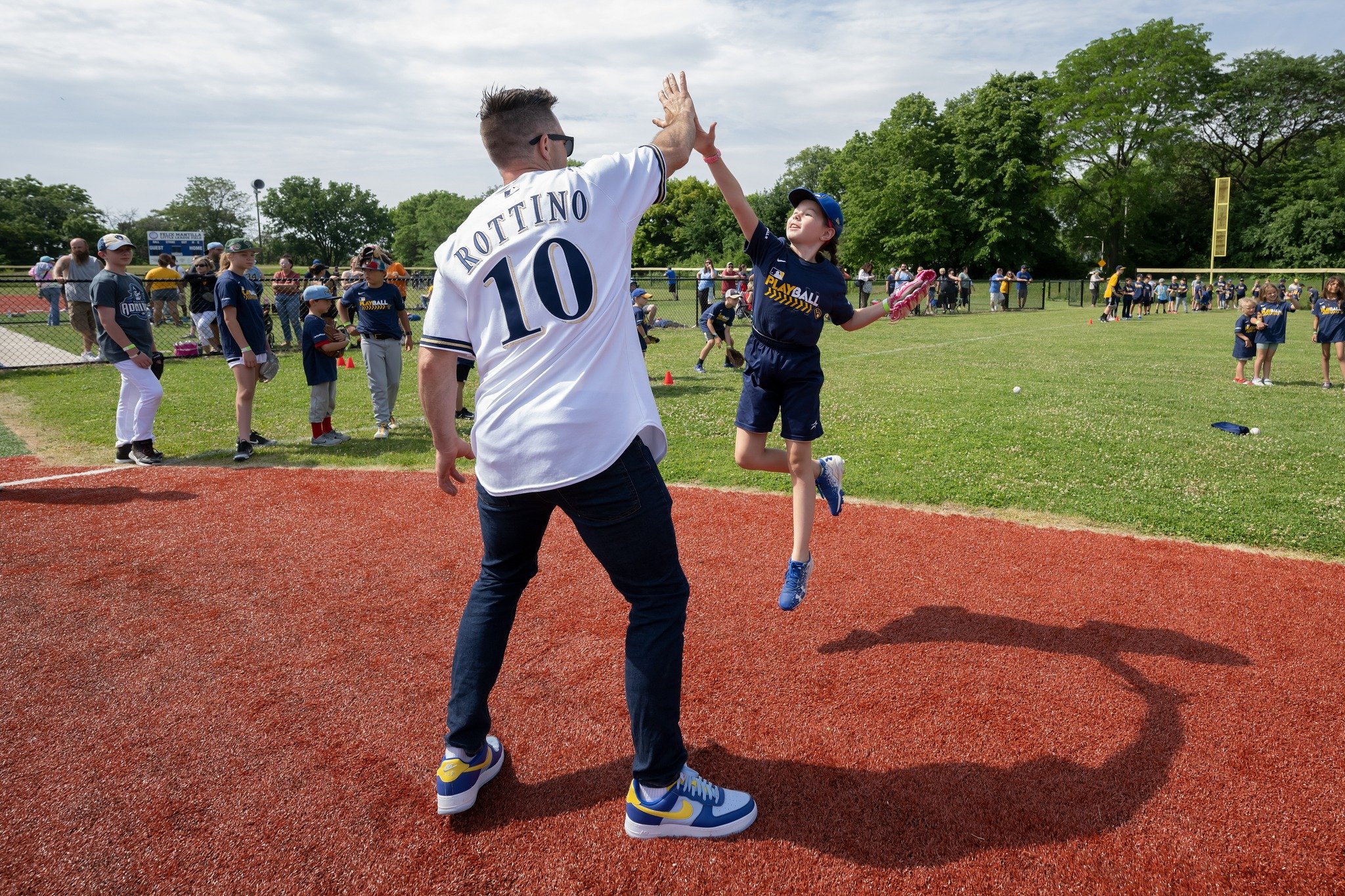 Family Guide to Milwaukee Brewers Games