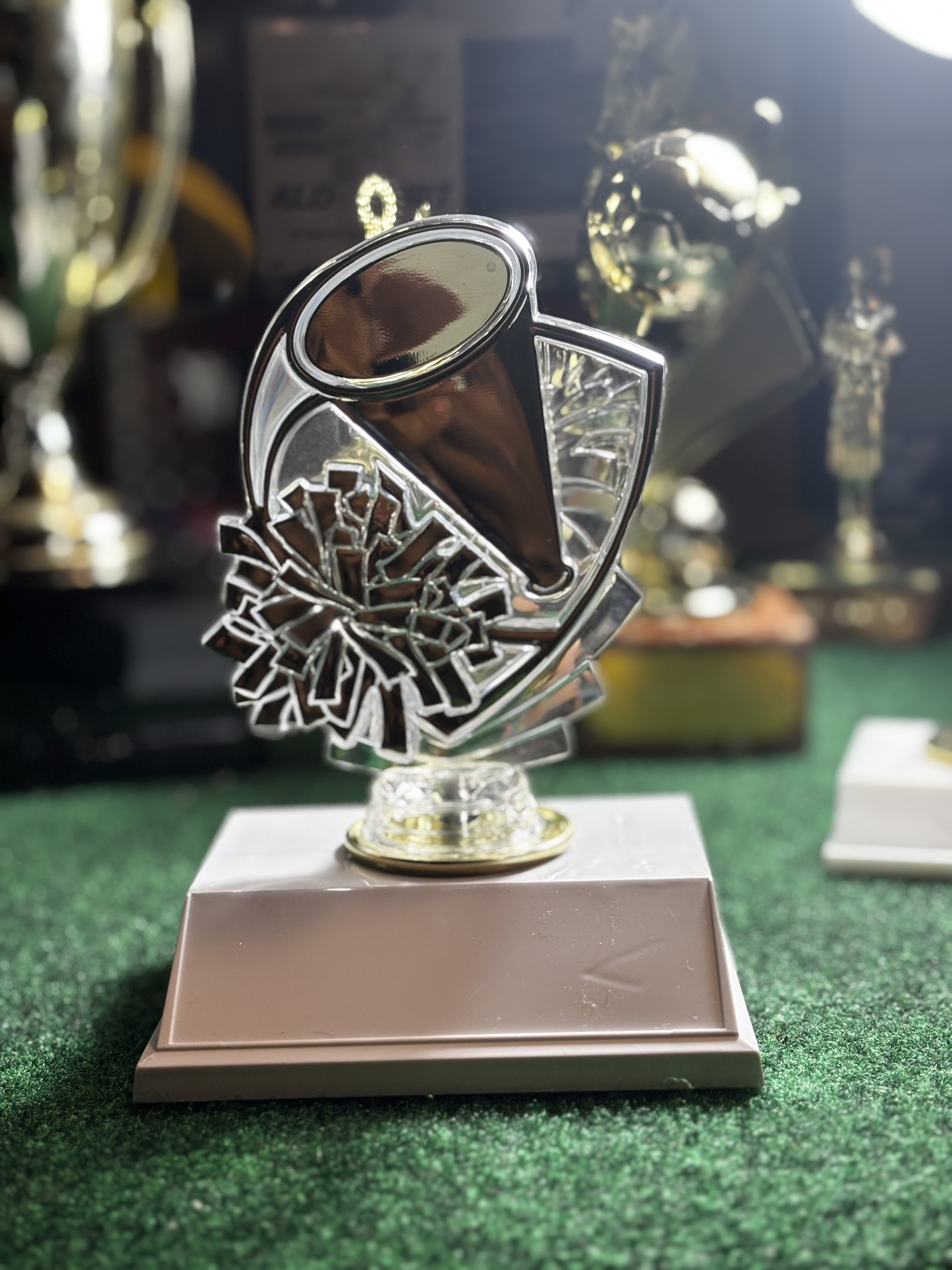 Cheer Pendant Trophy
