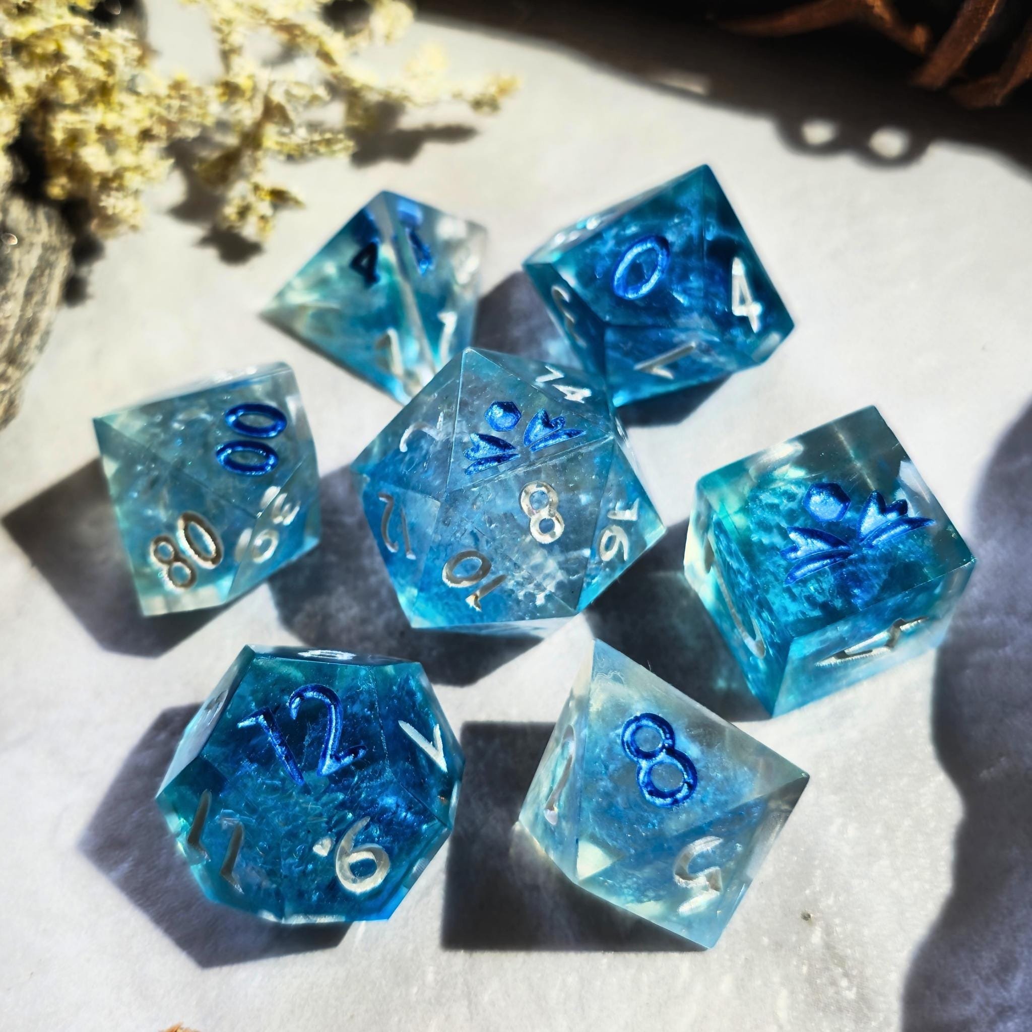 https://i.etsystatic.com/37108907/r/il/e8b8e0/6666760911/il_fullxfull.6666760911_2b17.jpg