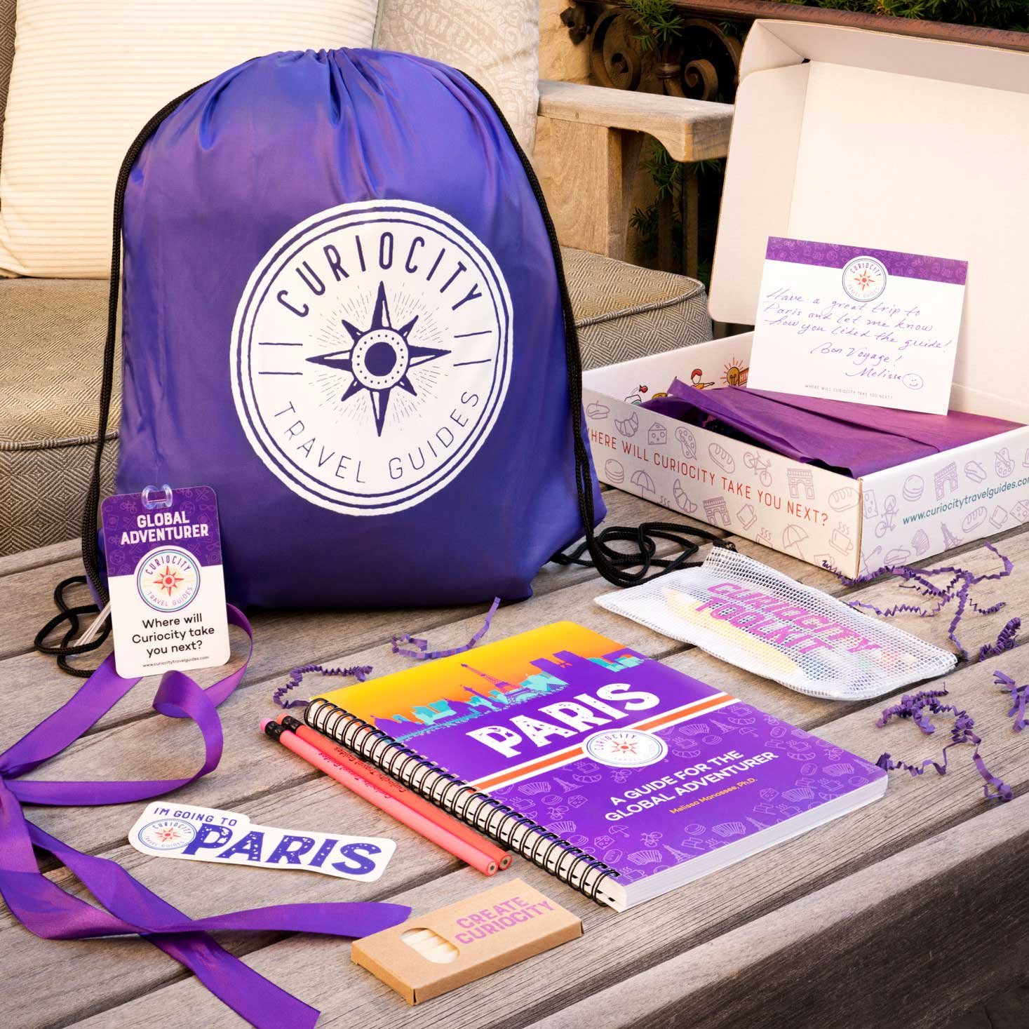 Paris-gift-box-1.jpg