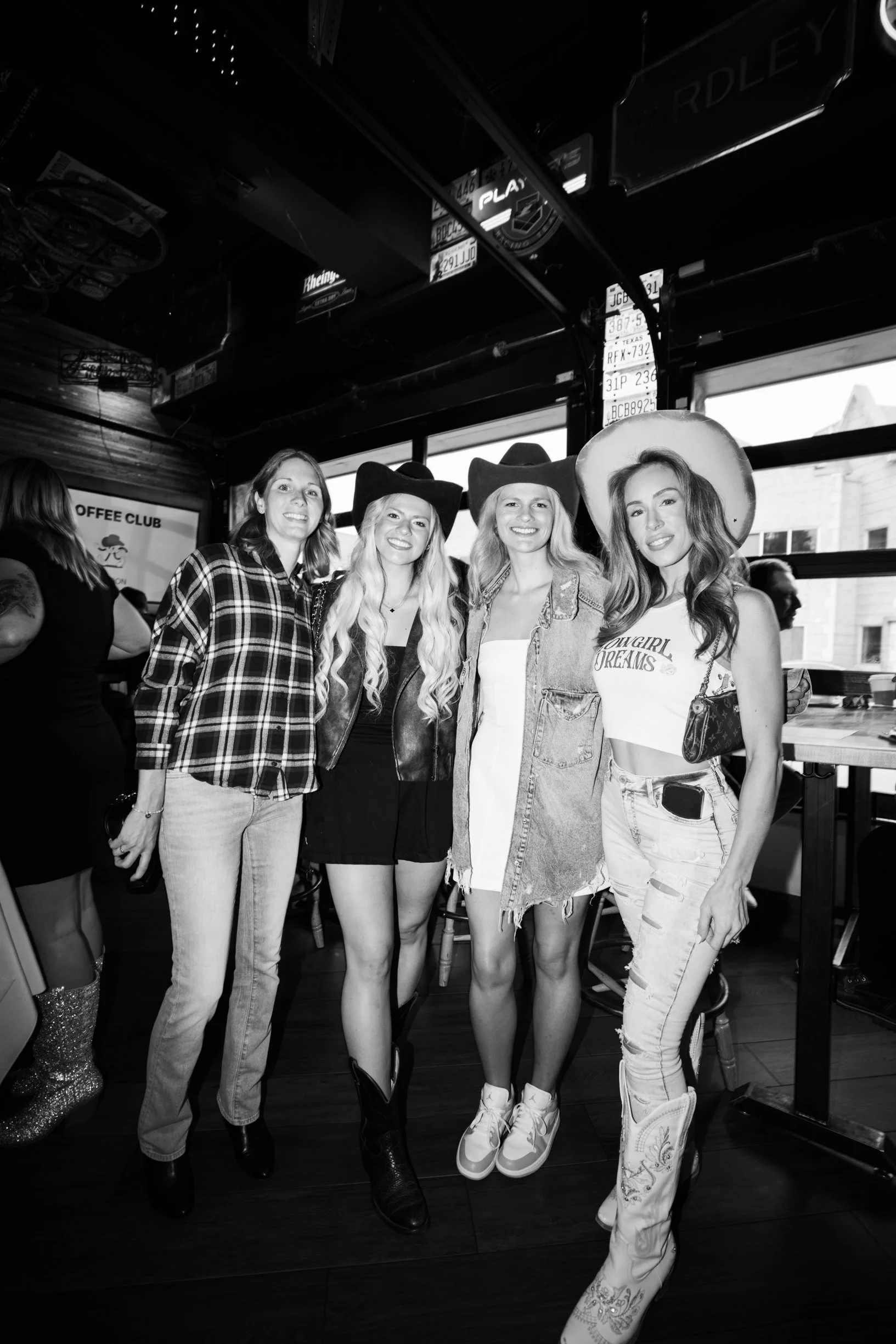 coffee club Burts-79.jpg