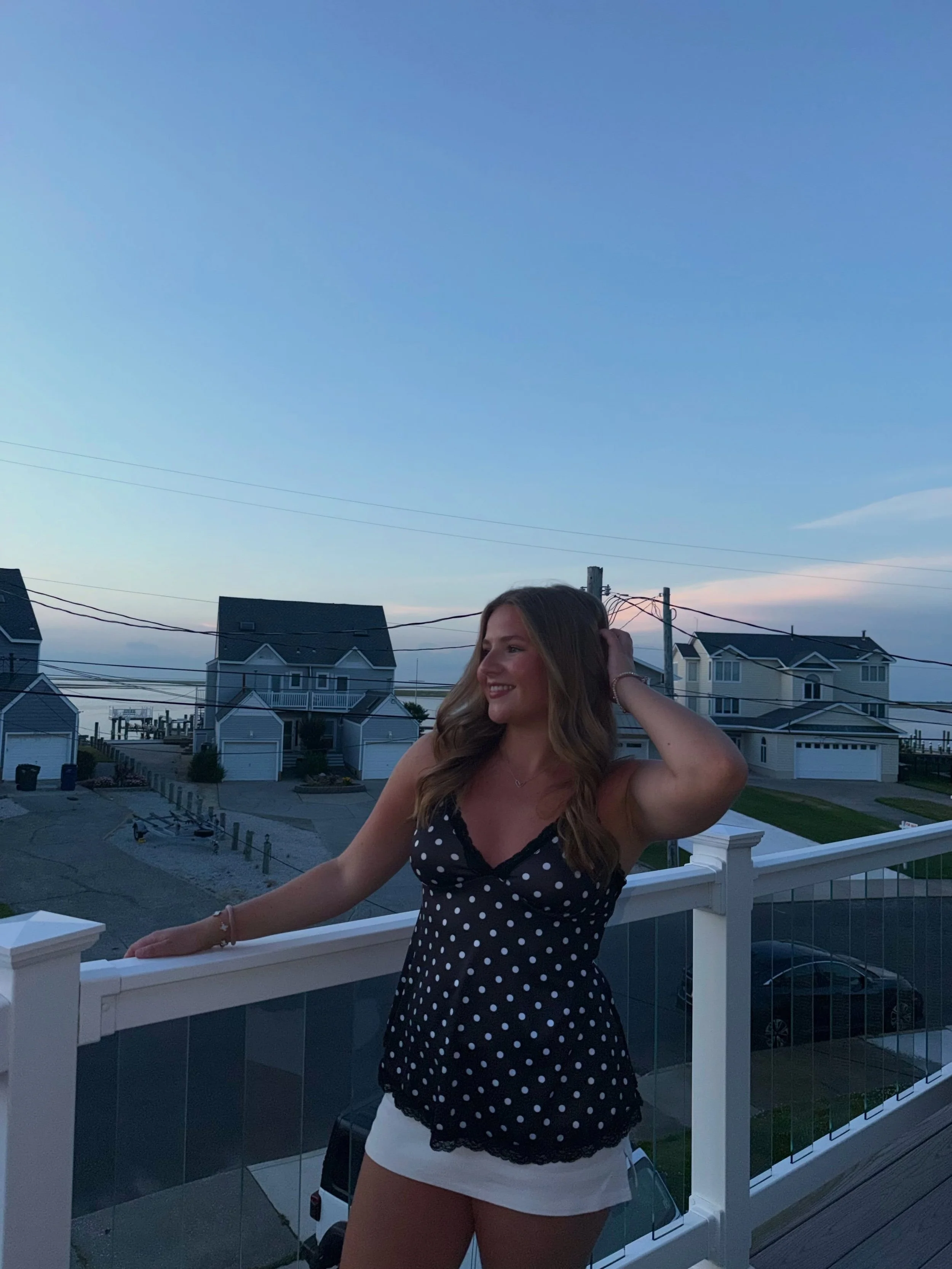 Meet Exec Monday 💐
Introducing our Vice President of Community Development, Taylor

Taylor plays a vital role in strengthening our Panhellenic community by fostering meaningful connections through philanthropy, service, and collaboration. Her passio