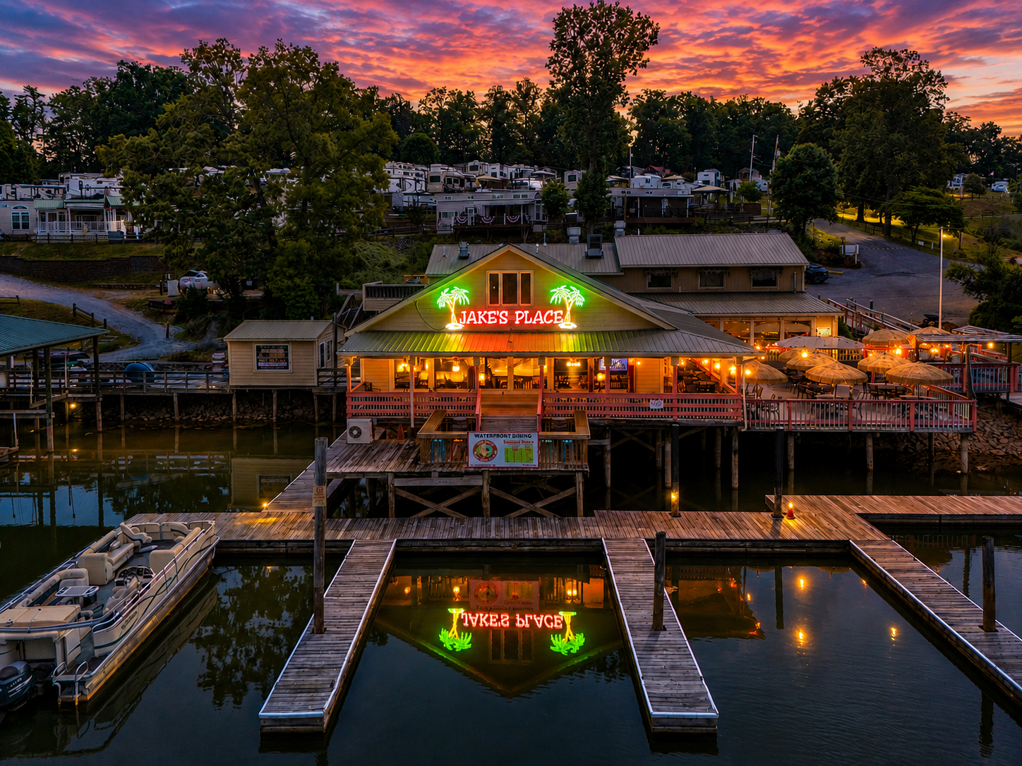 Jakes Place at Smith Mountain Lake, Virginia - Photos by Shows Great Photography