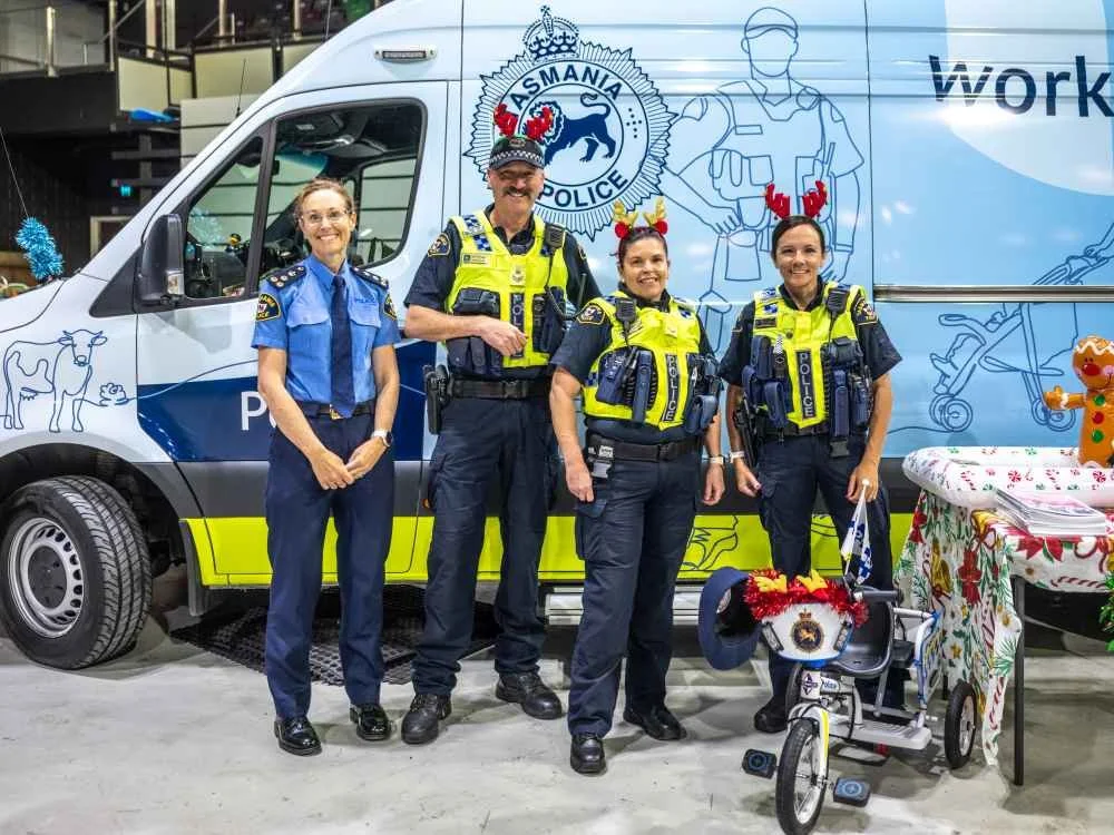 The Christmas Party Tasmania 2025 Andrew Wilson Photography-6.jpg