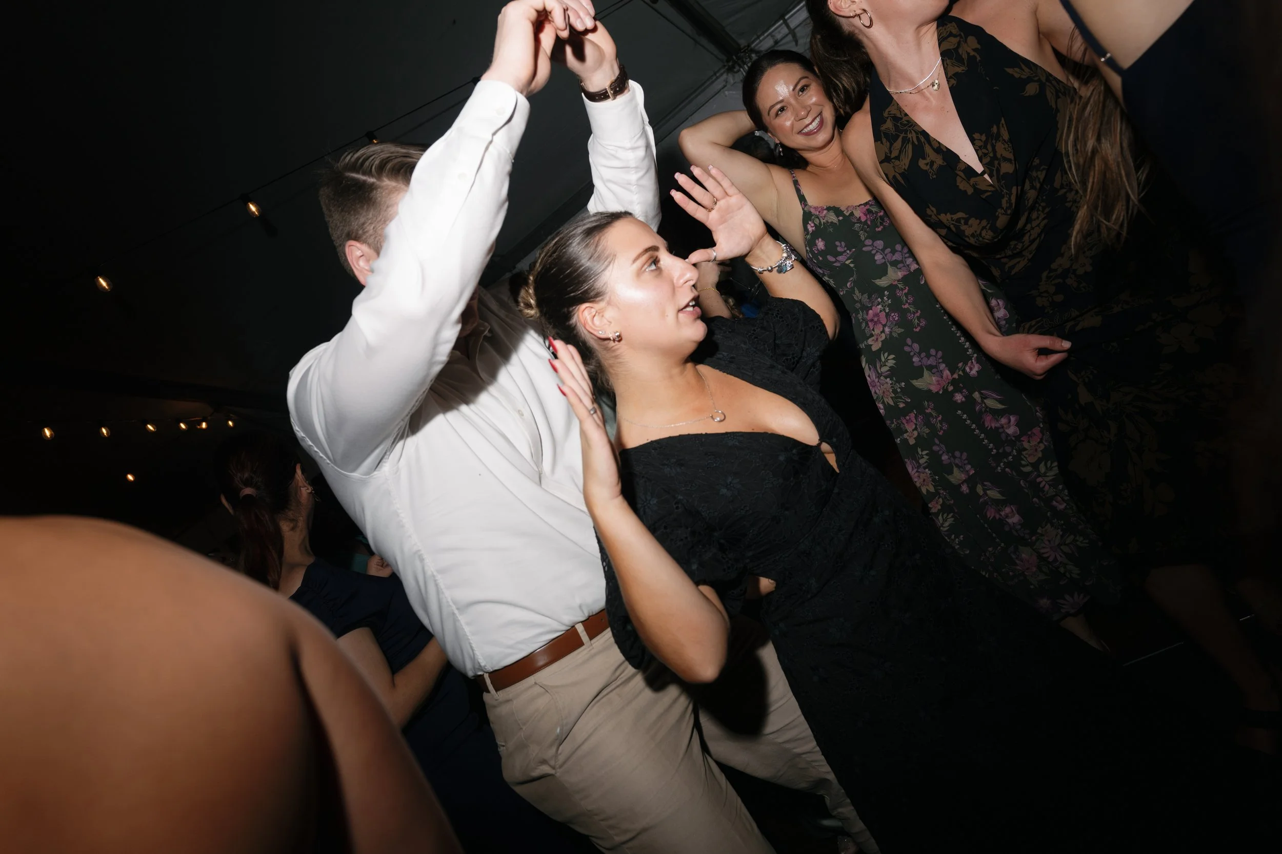 kiara and erik_11142025_erica streelman photo-1402.jpg