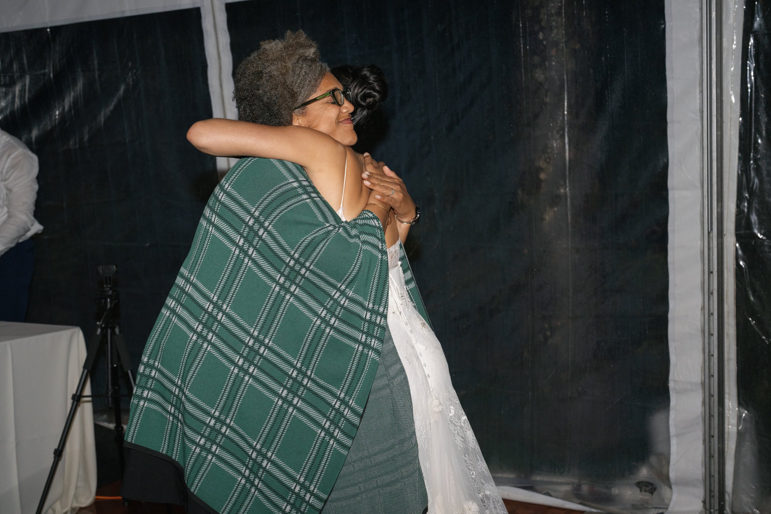 kiara and erik_11142025_erica streelman photo-1203.jpg