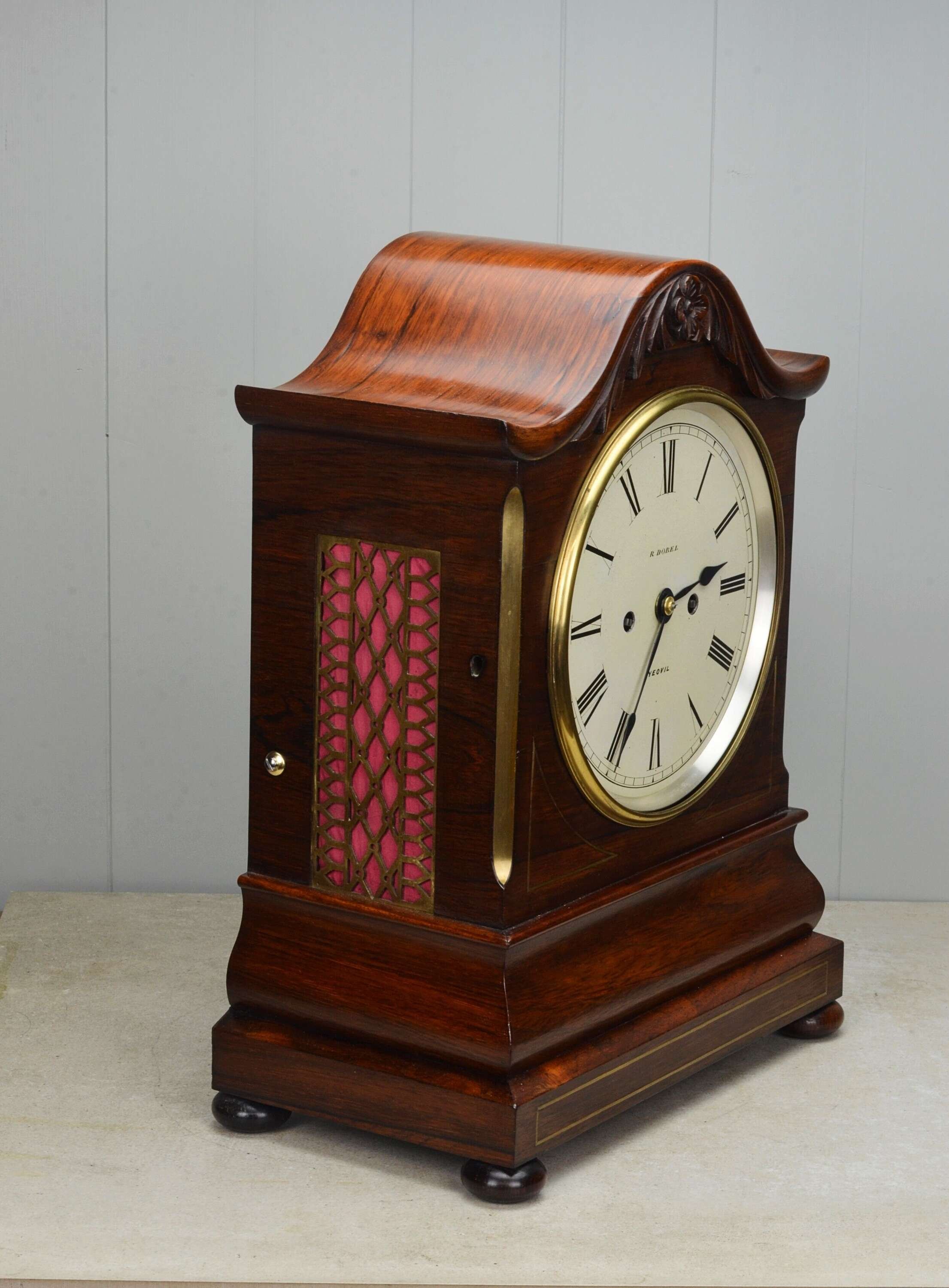 19th-century-english-rosewood-bracket-clock-by-r-doble-yeovil-_10207_pic5_size4.jpg