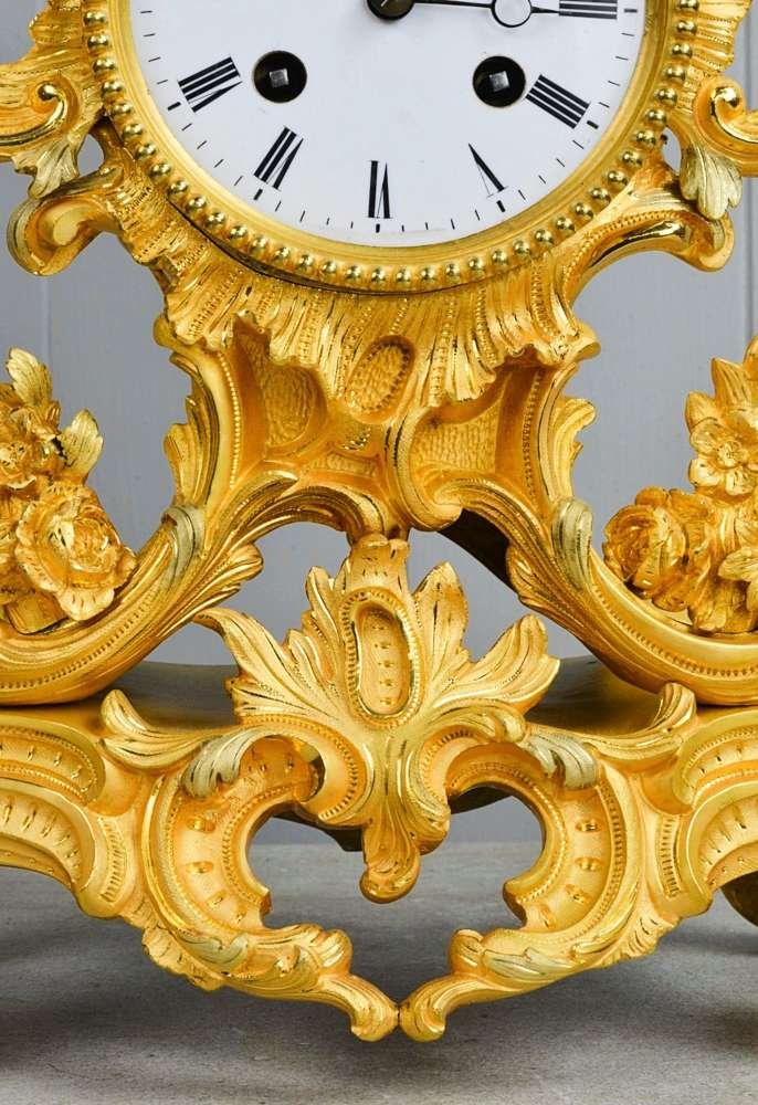 19th-century-gilt-ormolu-louis-xiv-style-french-clock-_10197_pic6_size2.jpg