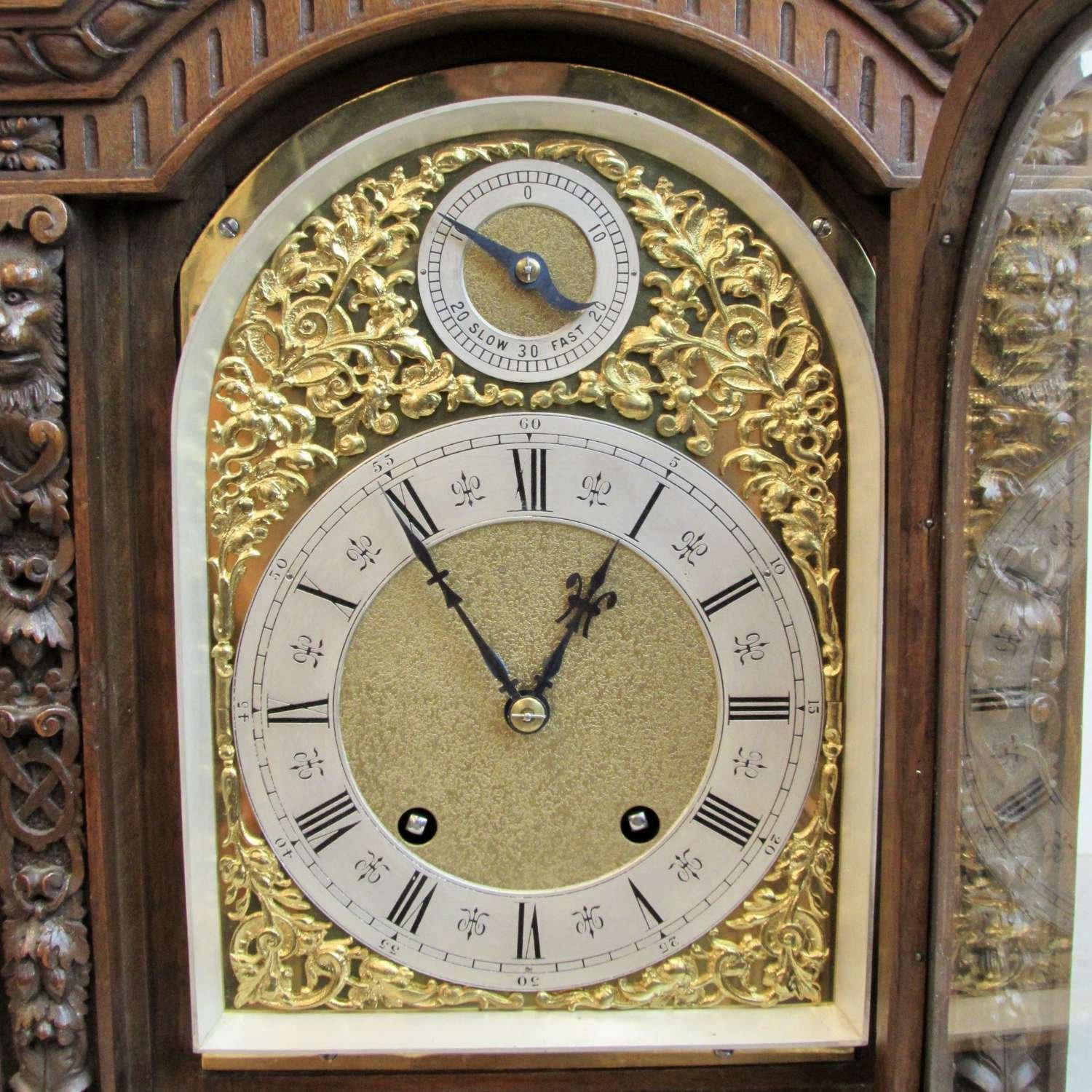 late-19th-century-carved-walnut-bracket-clock-by-lenzkirch-_10112_pic2_size4.jpg