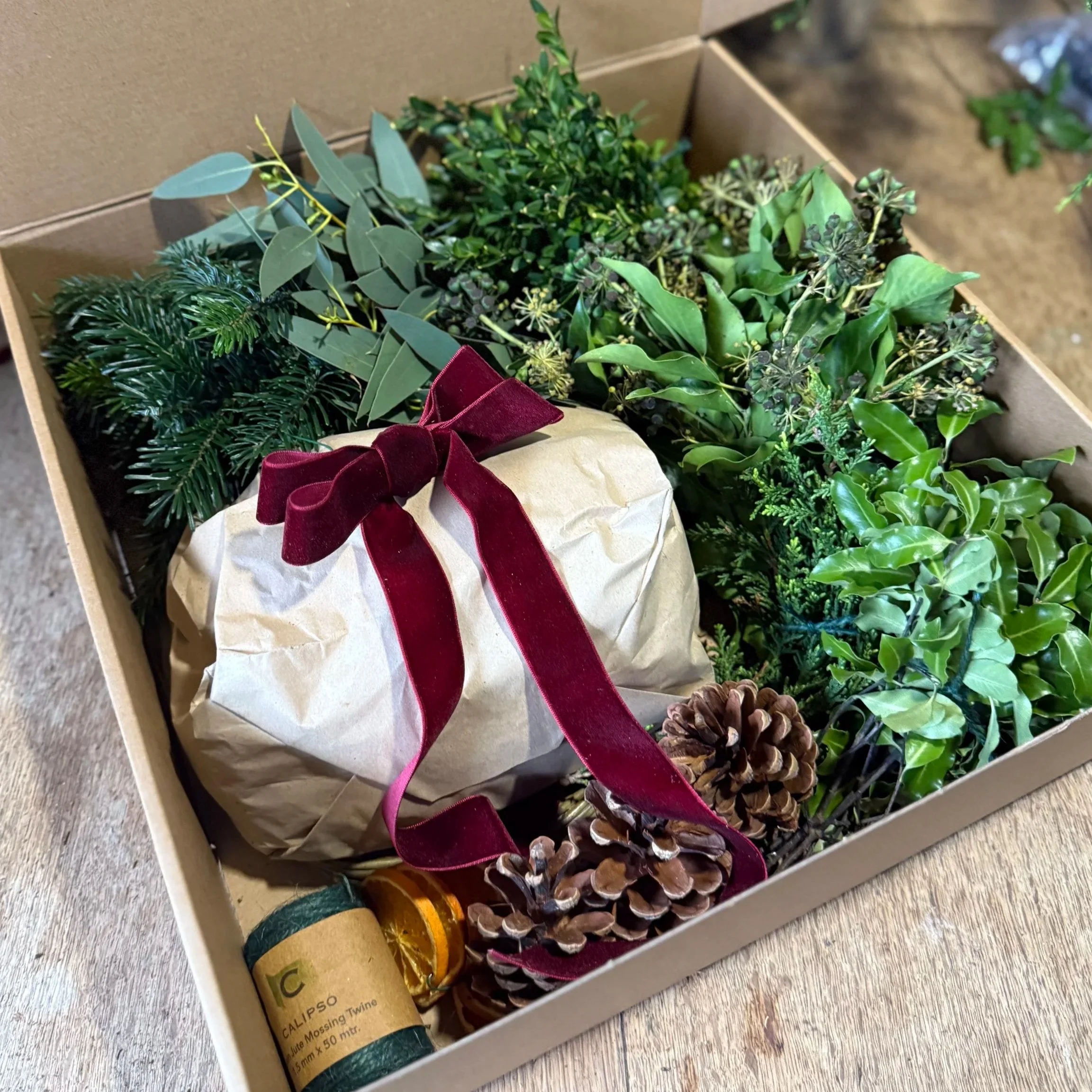 Complete Christmas Wreath Kit