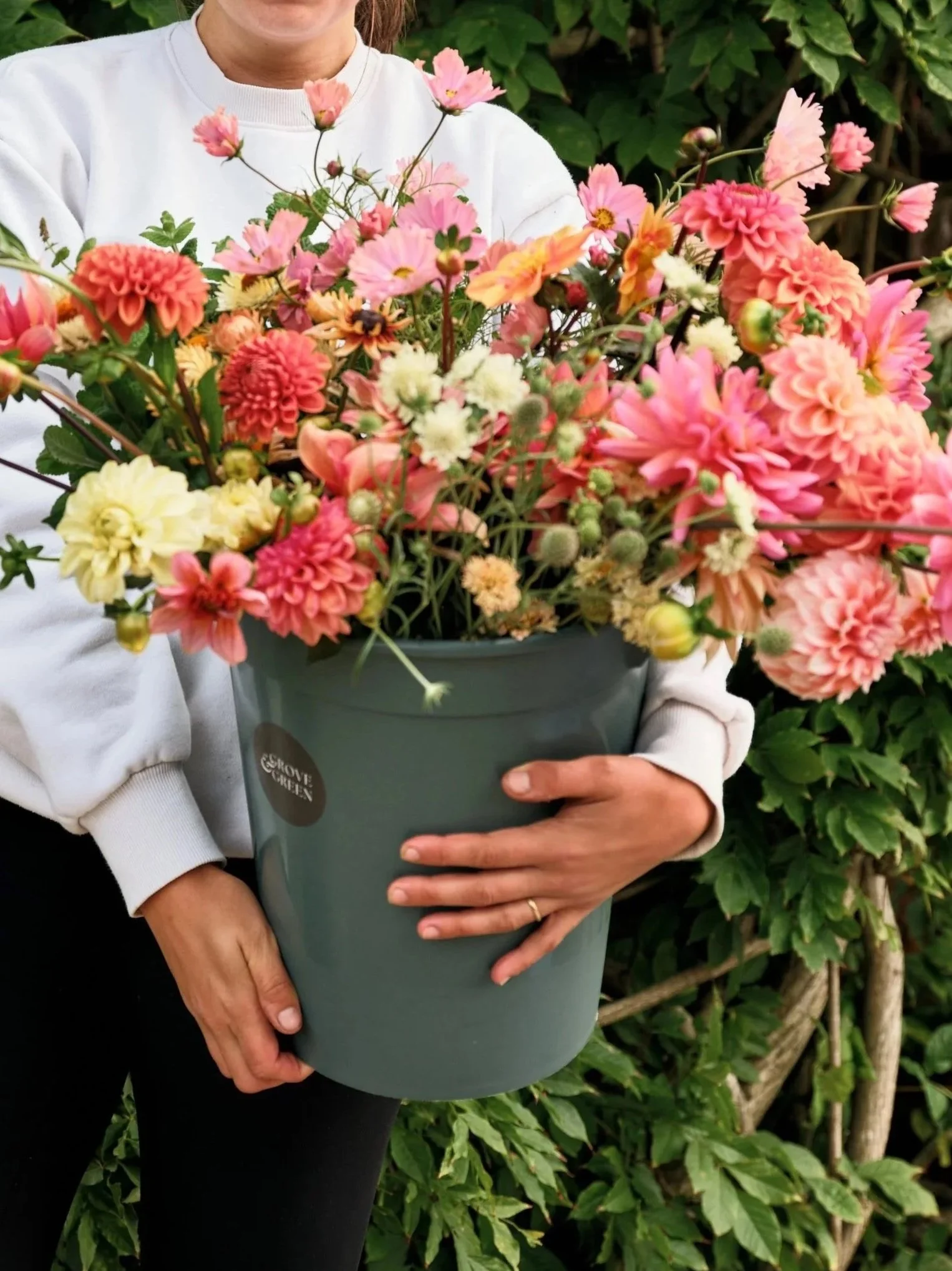 Arrange your own blooms