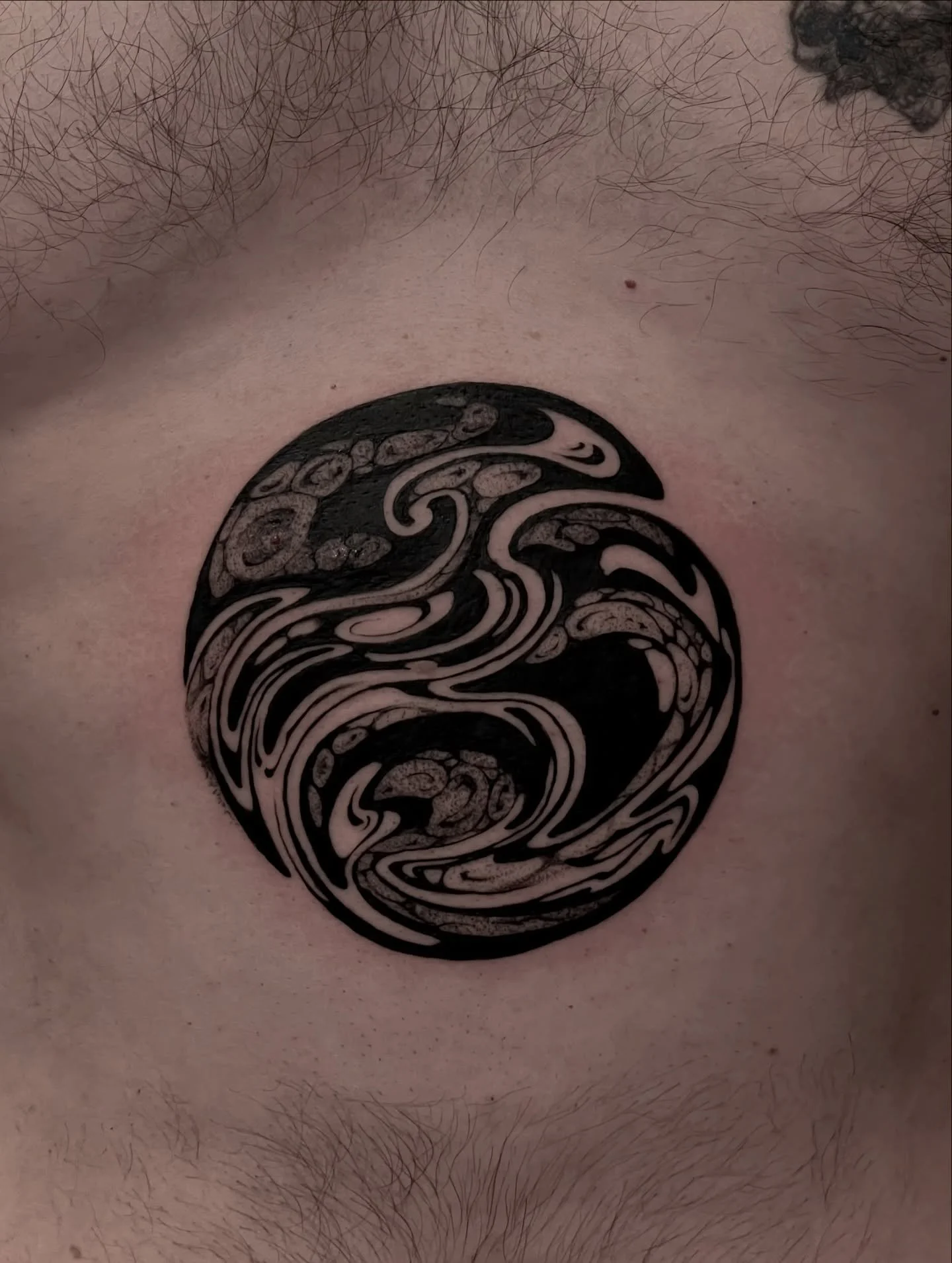 Liquid circle on the stomach for Ryan. Thanks for sitting so well in such a tough spot!