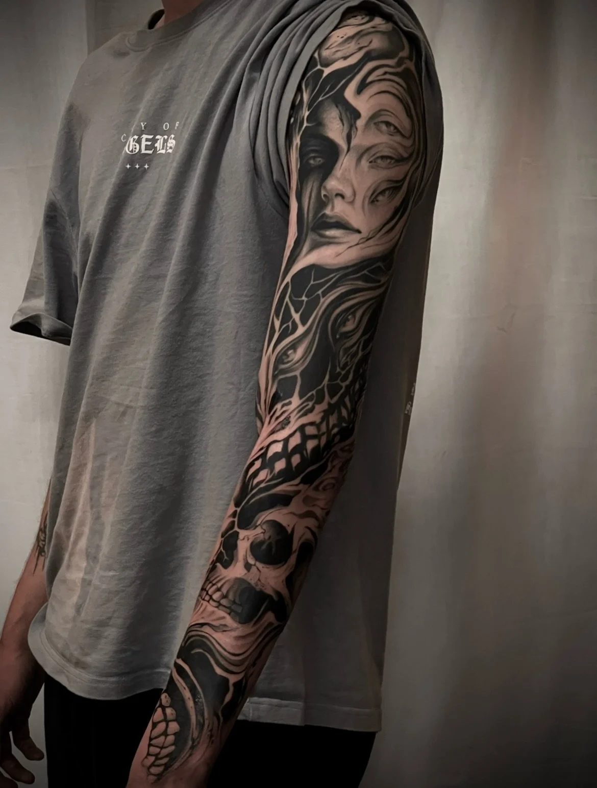 Progress on this sleeve for Tyler! Here the forearm is fresh and the upper arm is over a year healed. I&rsquo;m so happy with how everything is settling in. We&rsquo;ll be doing 1 more session next time Tyler is in Melbourne to finish off the inner f