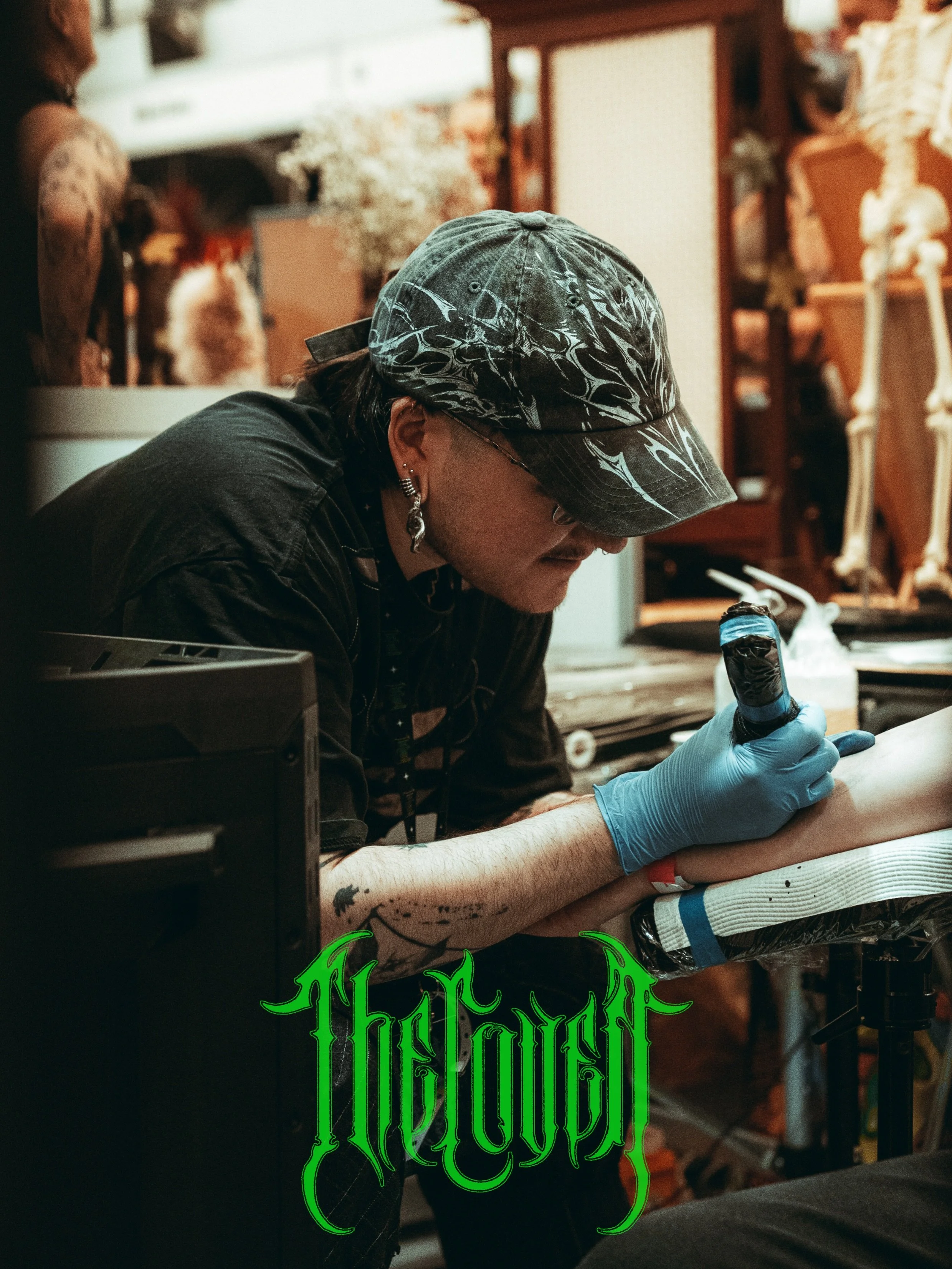Moments from @thecovenexpo over the weekend. 

Thank you to everyone that got tattooed, bought some merch, or stopped by to chat with my husband and I. And of course thank you and congratulations to @highwaterstattoo and @cvhtattoos for creating such