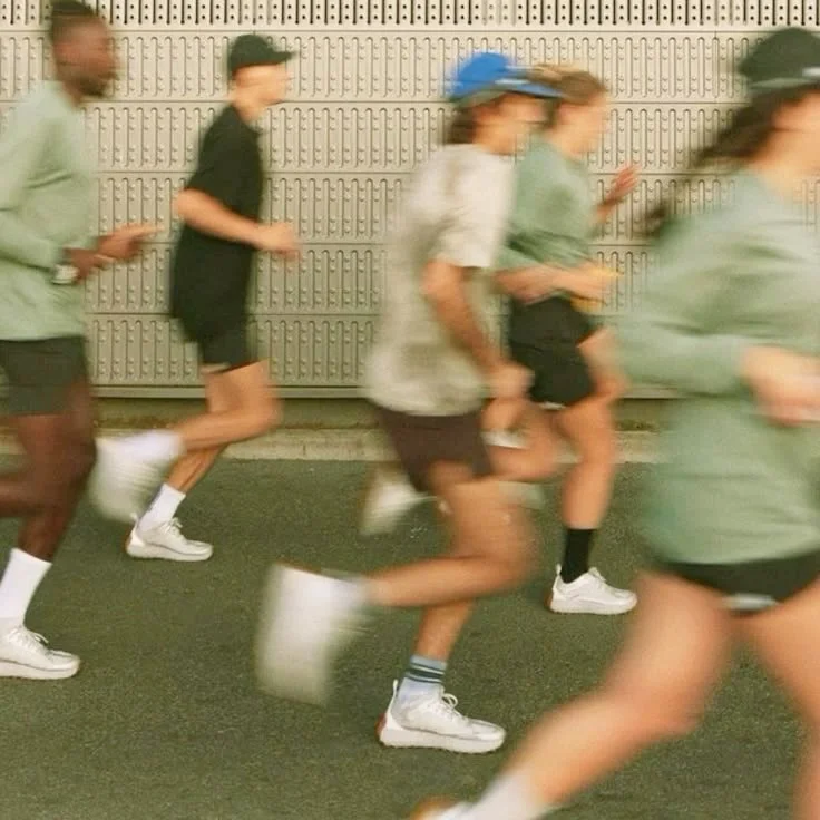 g&amp;g Run Club. Join coach Stuart and the g&amp;g community every Wednesday at 7am 🏃🏃&zwj;♀️ 

No experienced needed, all levels are welcome 🤎

We will run, we will chat and if you have time after our run you can join us for a coffee ☕️

Free bu