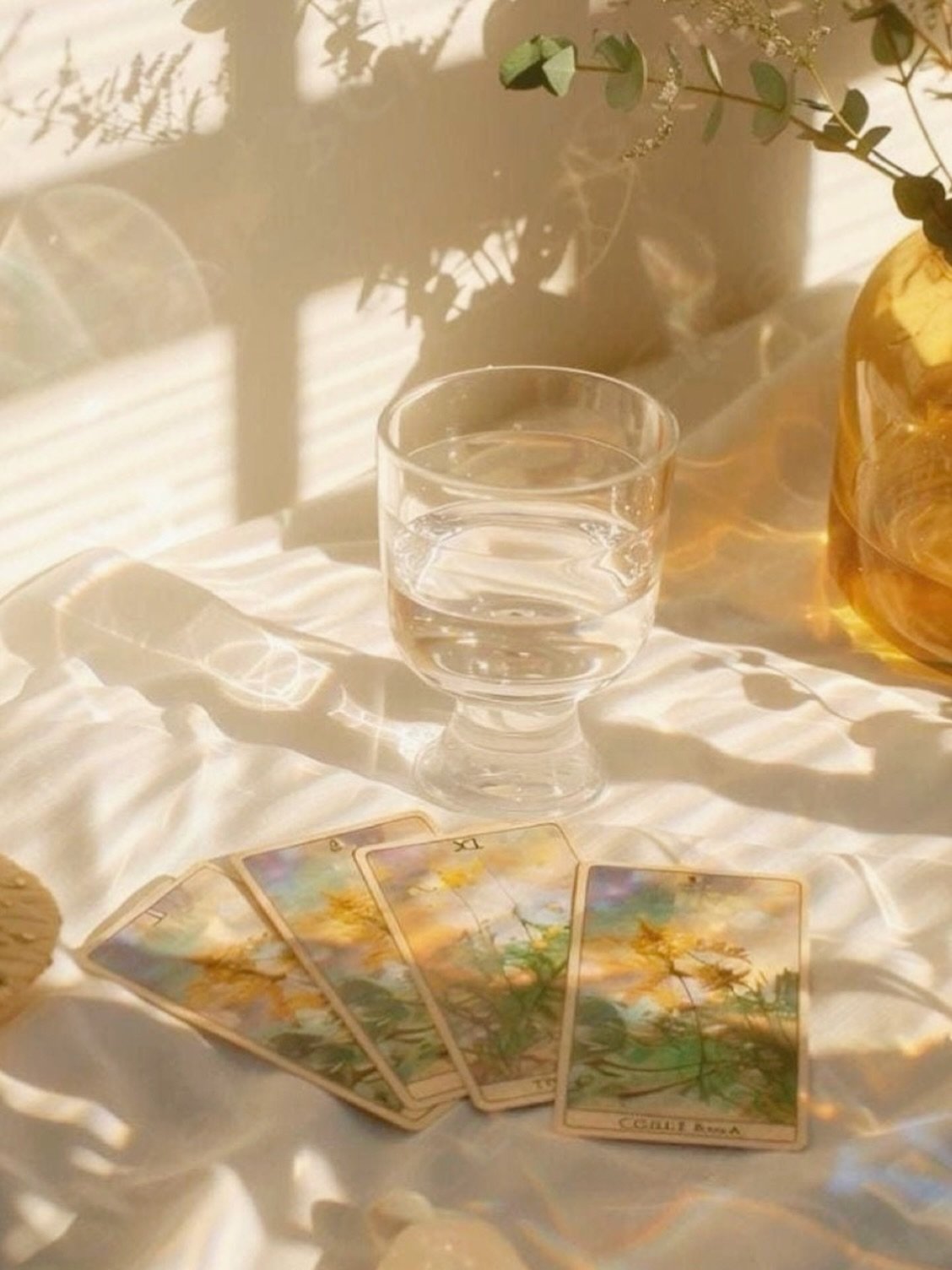 Georgia is back next Saturday for a morning of Tarot readings! Pop in for a coffee and wait to be called in 💫 &pound;20 cash, 20 min reading. Drop a ⭐️ in the comments if you are coming along