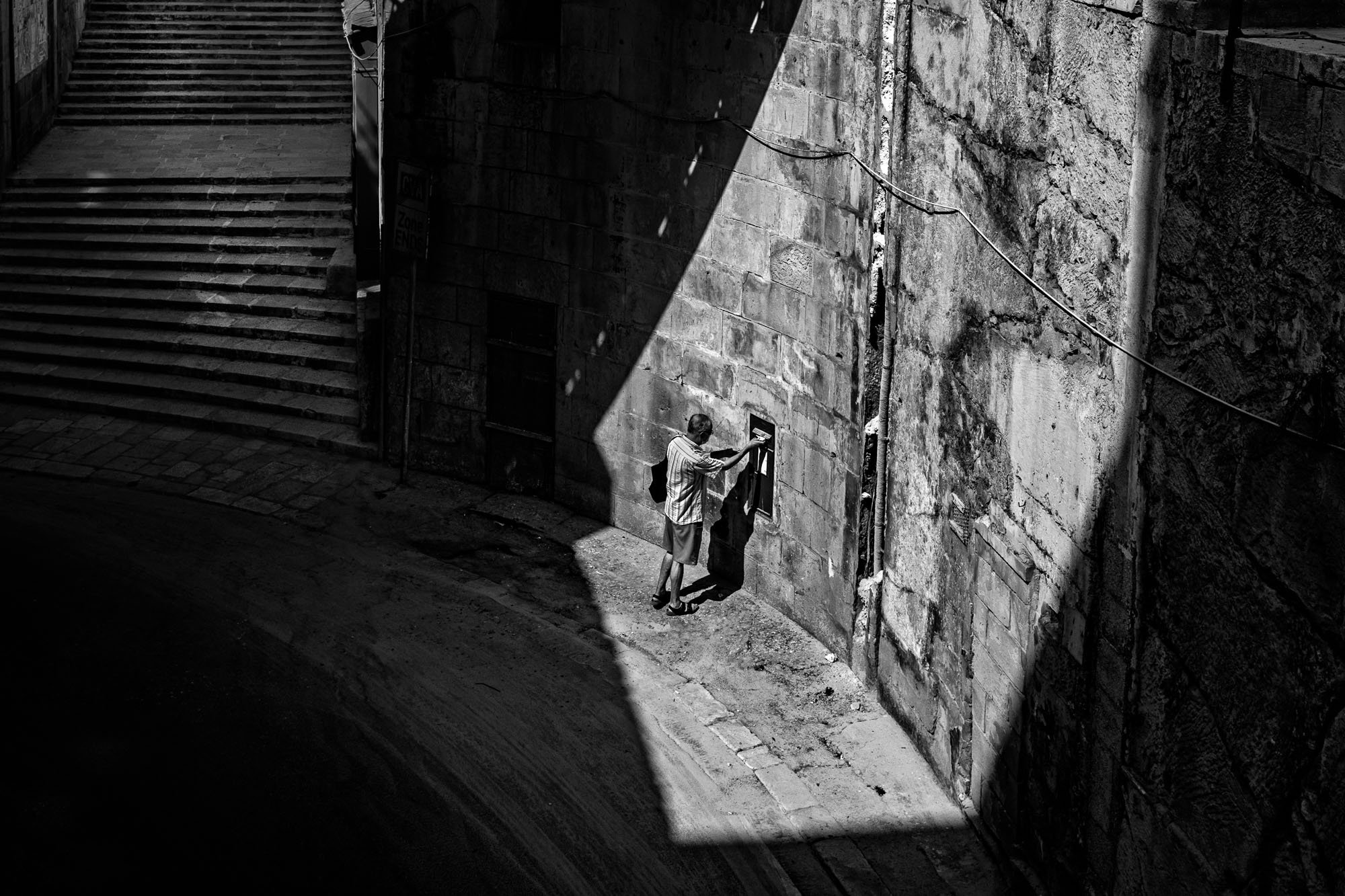 Victoria Gate Valletta-2.jpg