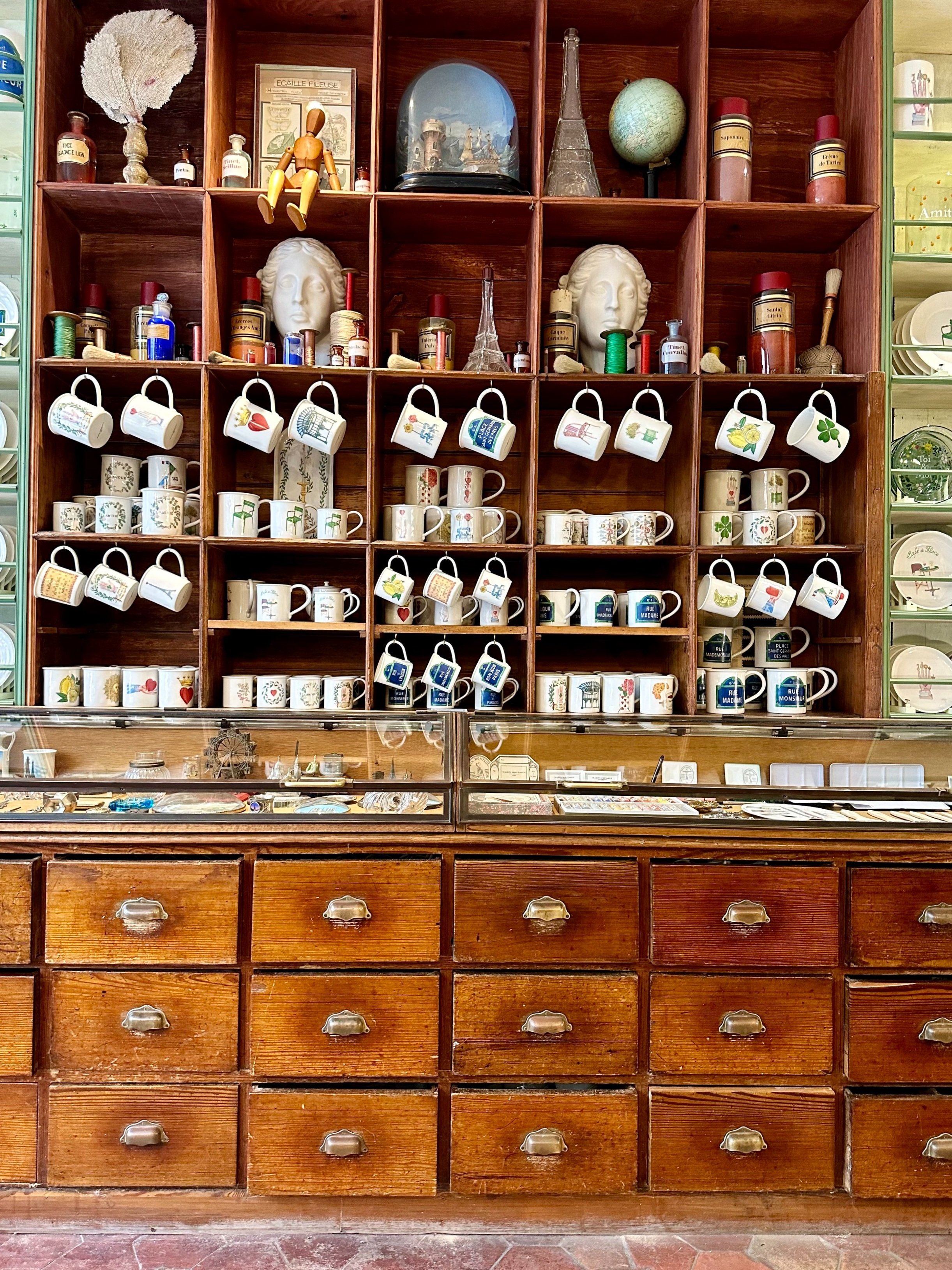 Paris Three Parisian Stores Every Traveler Must Visit Blonde Voyage 